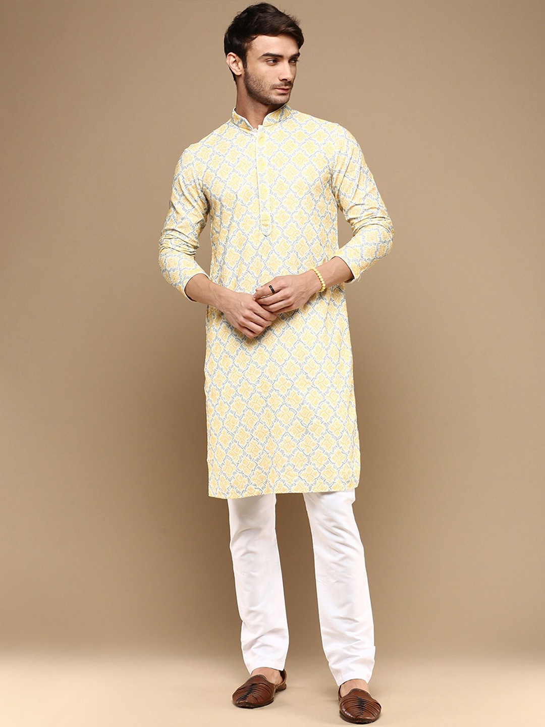 

Sanwara Mandarin Collar Ethnic Embroidered Straight Kurta with Pyjamas, Yellow