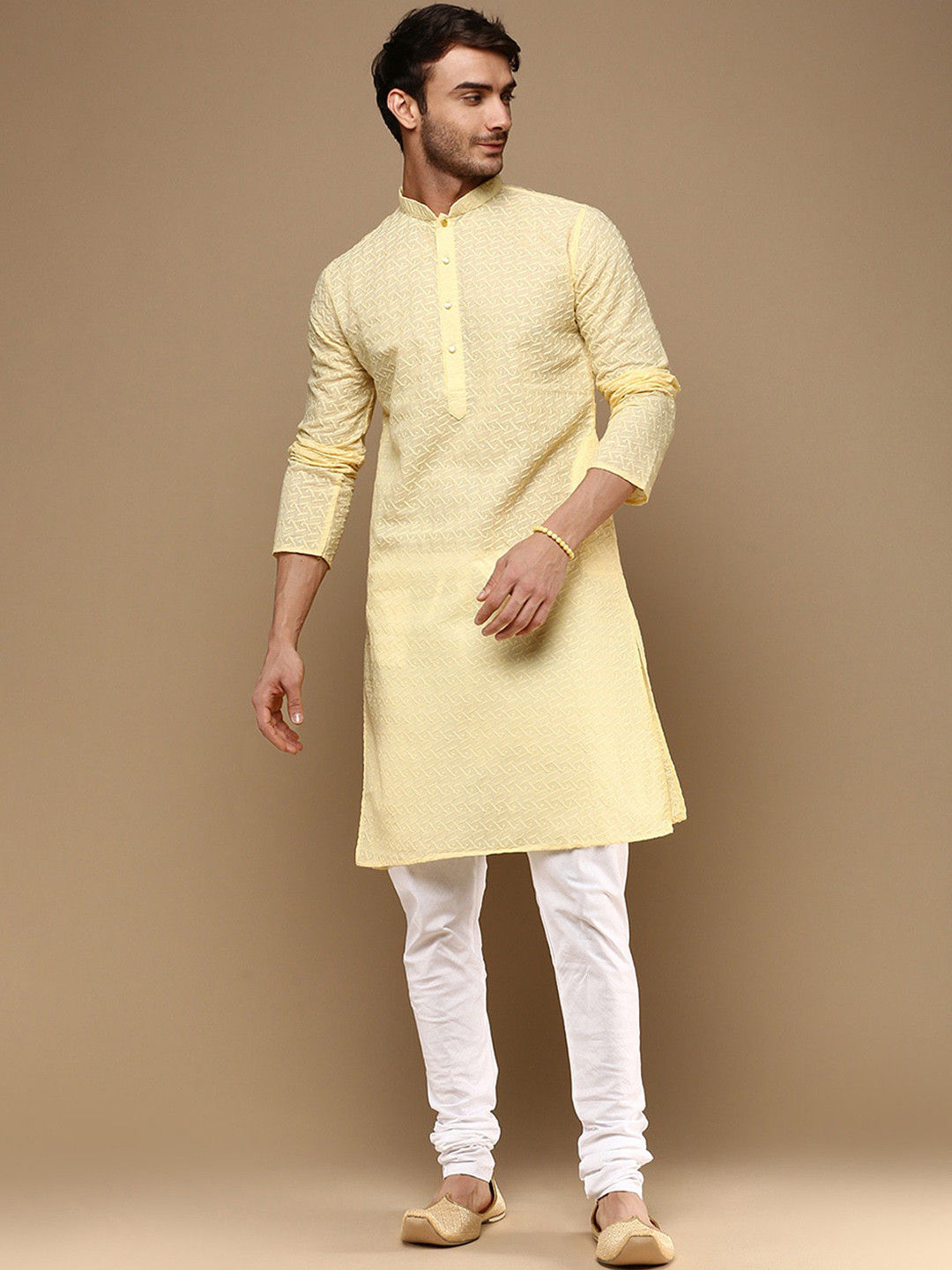 

Sanwara Mandarin Collar Long Sleeves Geometric Printed Straight Kurta with Pyjamas, Yellow