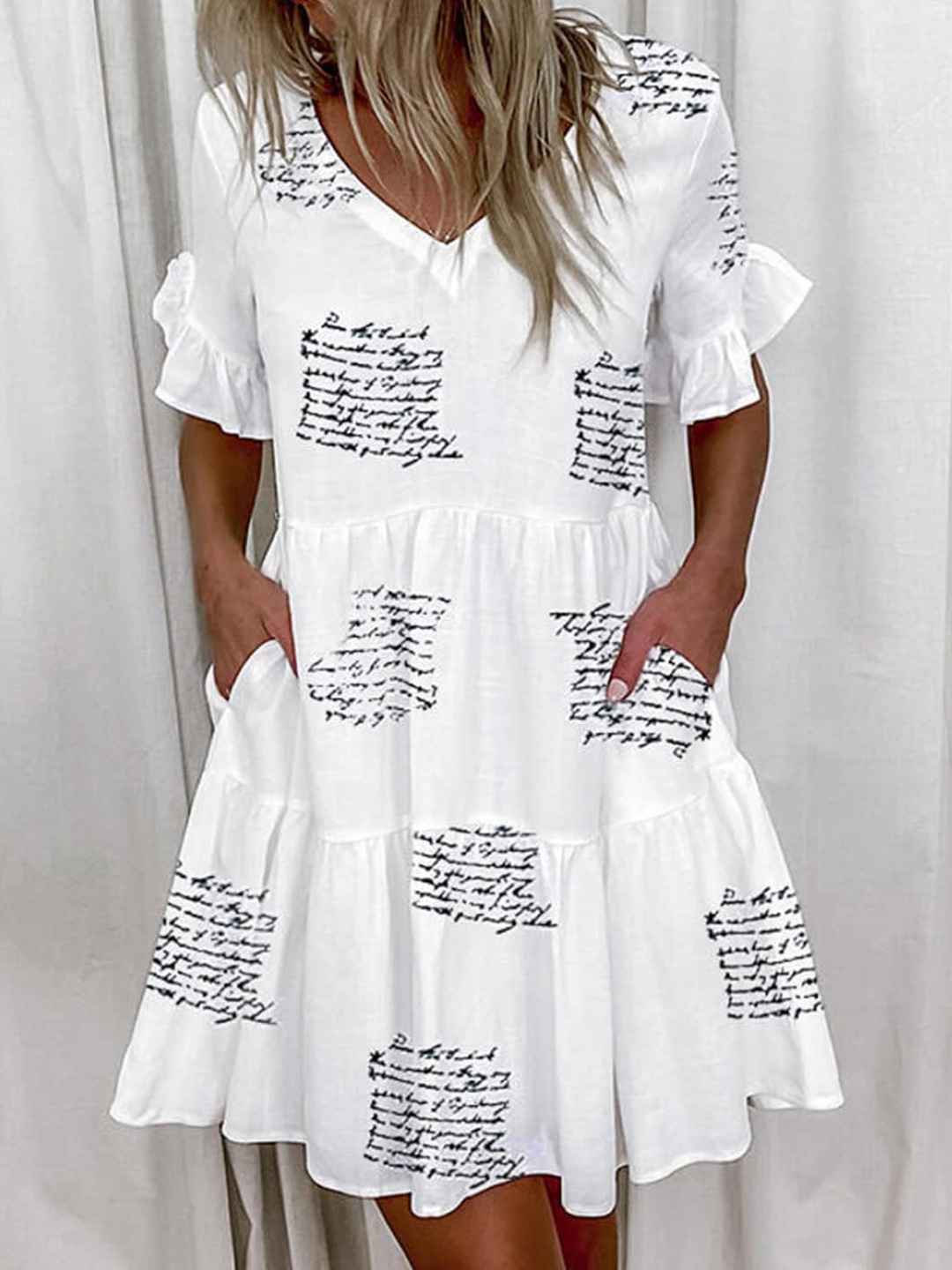 

Stylecast X KPOP Typography Printed A-Line Dress, White