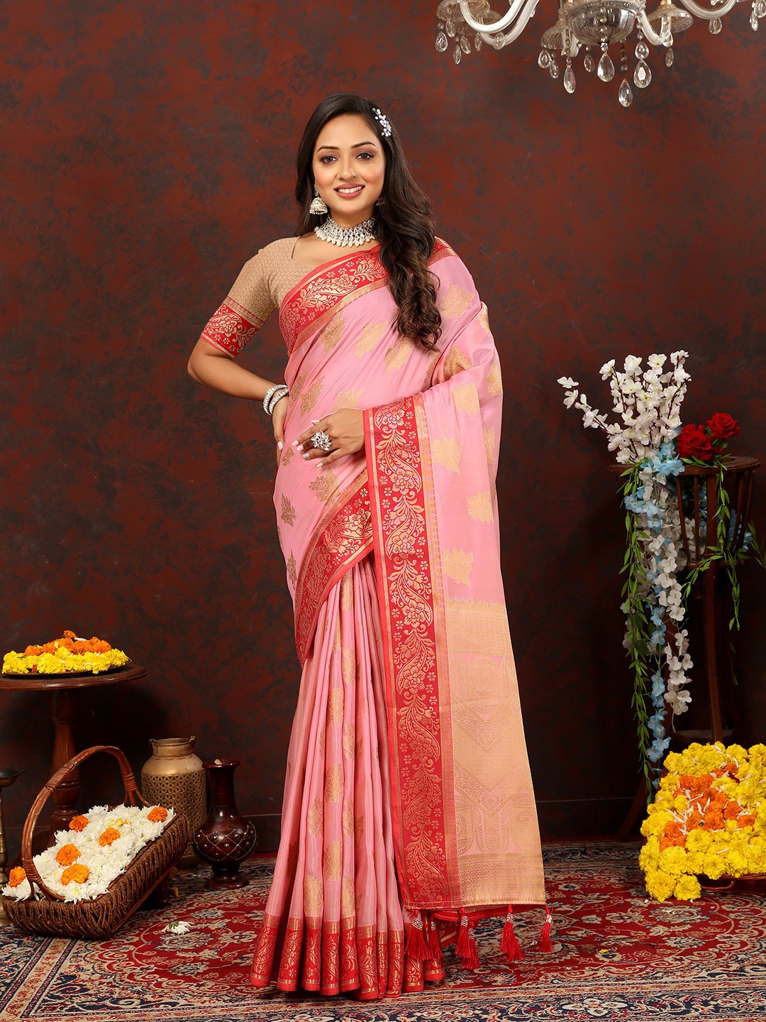 

JATRIQQ Ethnic Motifs Woven Design Zari Banarasi Saree, Pink