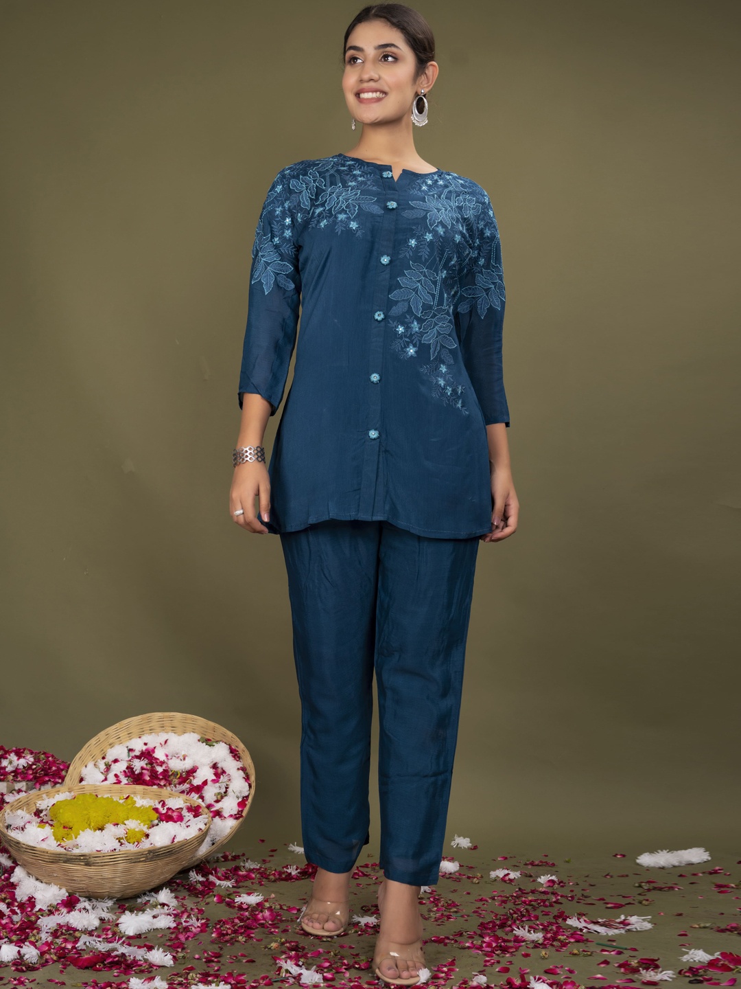 

Advya Printed Tunic Round Neck with Mid-Rise Trouser Co-Ords, Navy blue