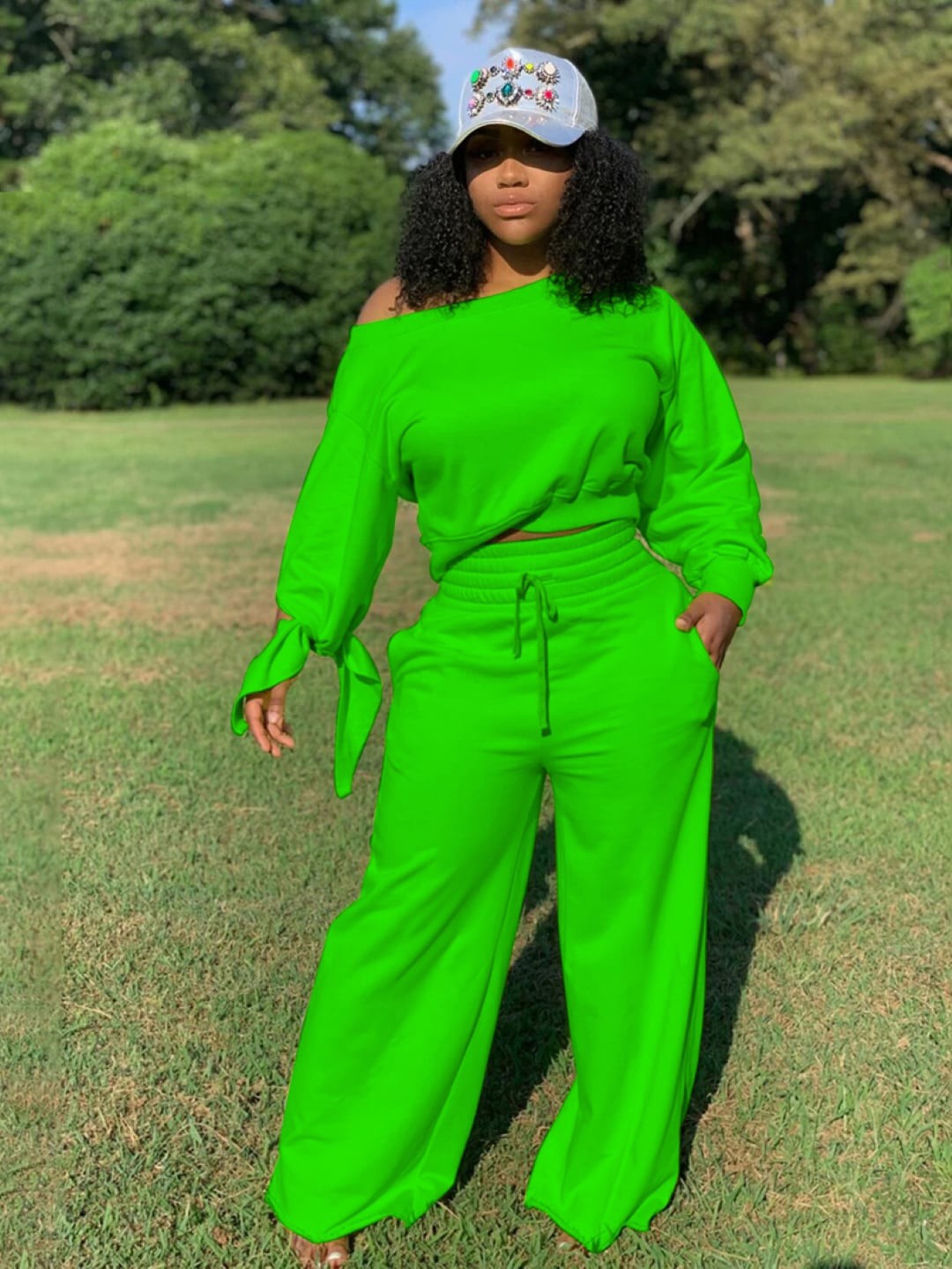 

Stylecast X KPOP Boat Neck Top & Trousers, Green
