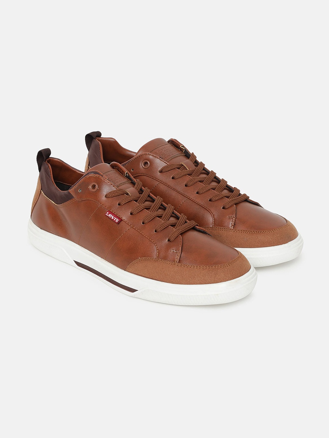 

Levis Men Round Toe Sneakers, Tan