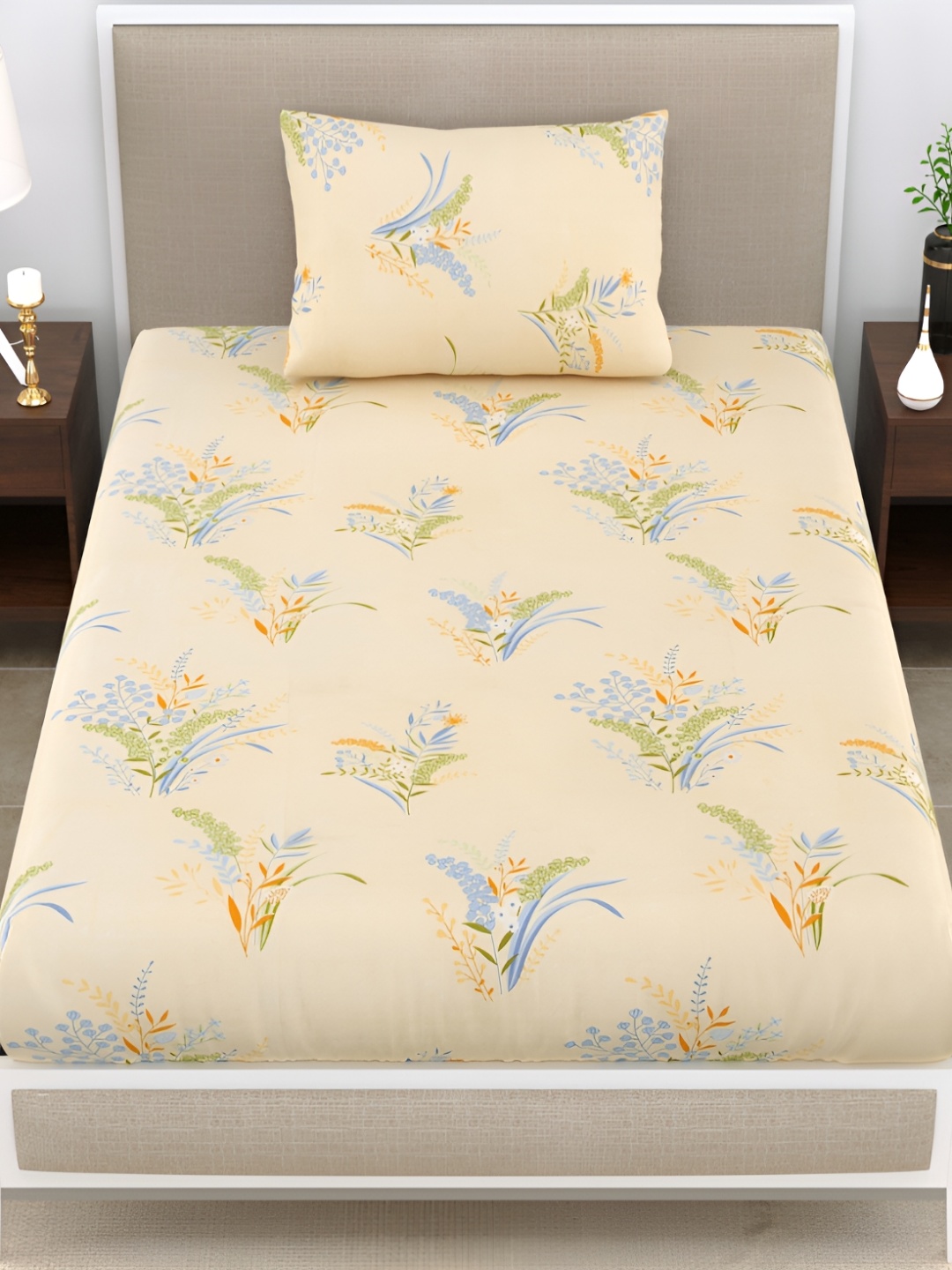 

EasyGoods Yellow & Green Floral 120 TC Single Bedsheet with 1 Pillow Cover
