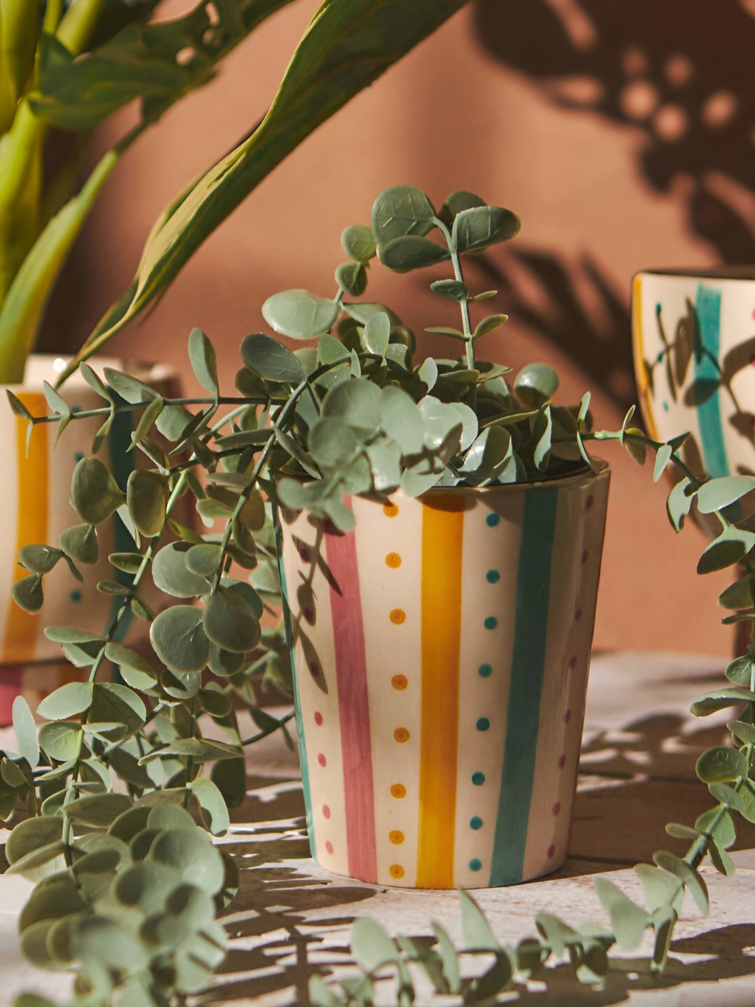 

Chumbak Blue & Beige Dot & Stripes Printed Ceramic Tumbler Planter