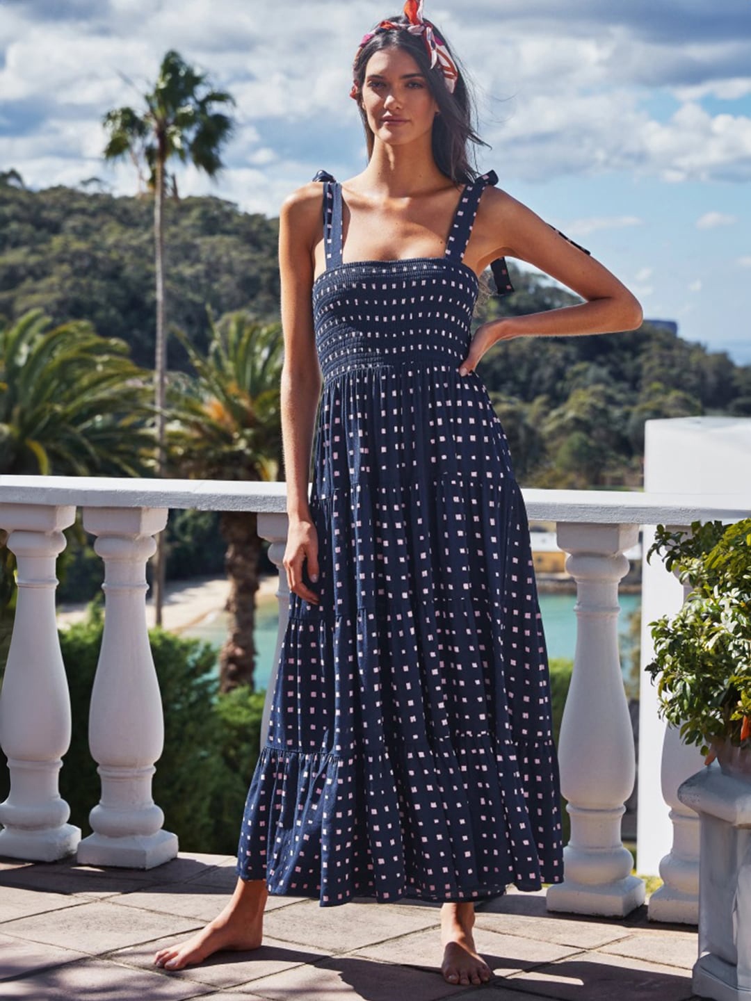 

Stylecast X KPOP Geometric Square Neck Sleeveless Smocked Tiered Party A-Line Midi Dress, Navy blue