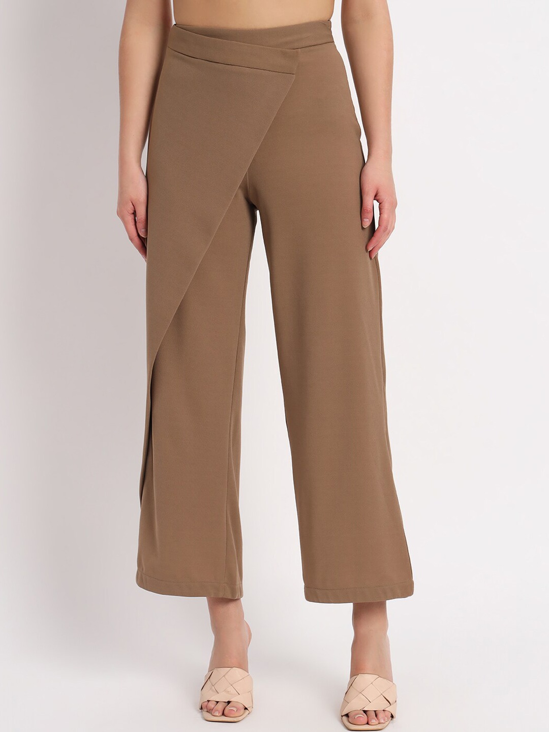 

Zastraa winter'24 Women Relaxed Straight Leg Flared High Rise Trousers, Brown