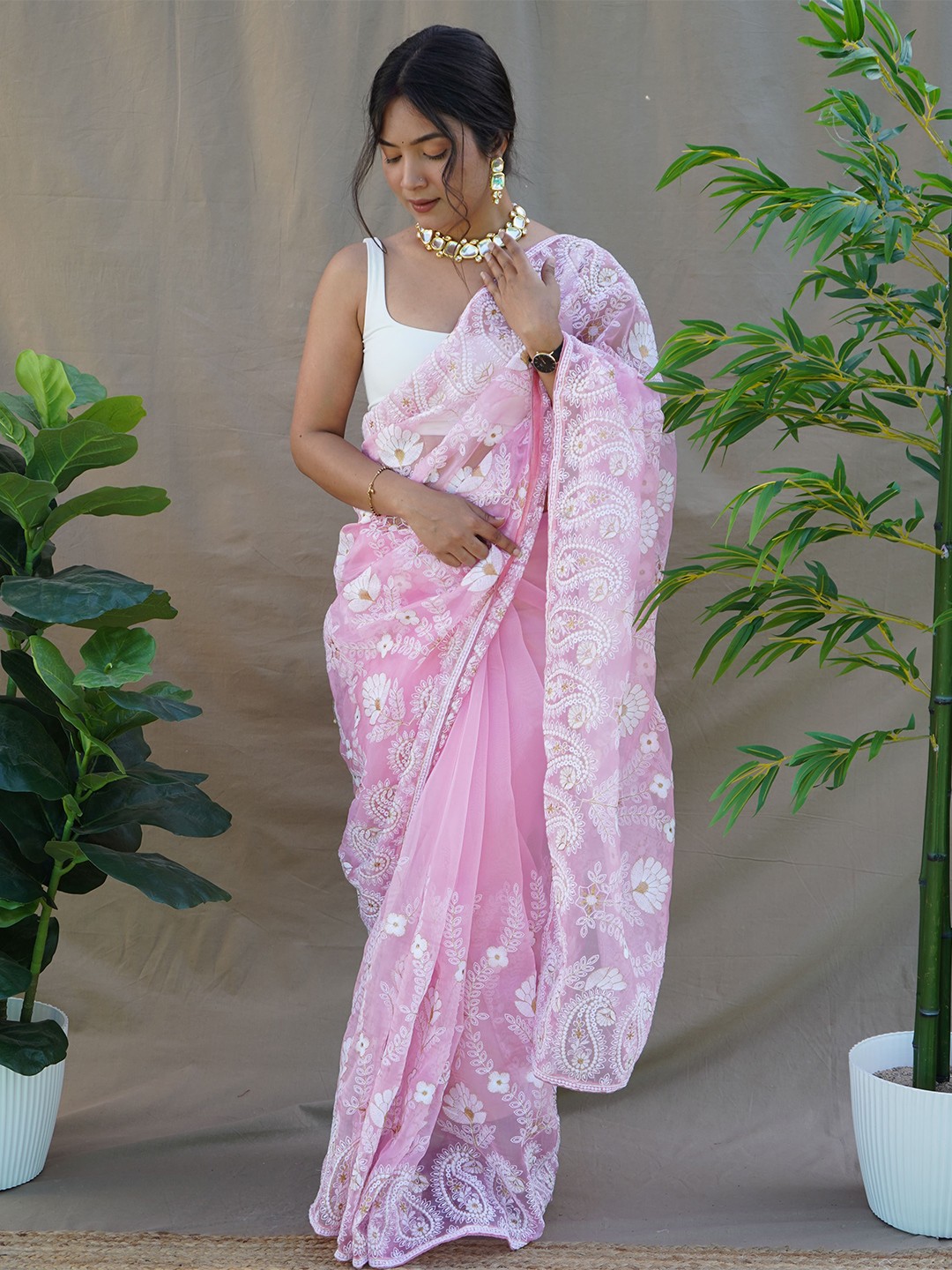 

MBL Floral Embroidered Organza Saree, Pink