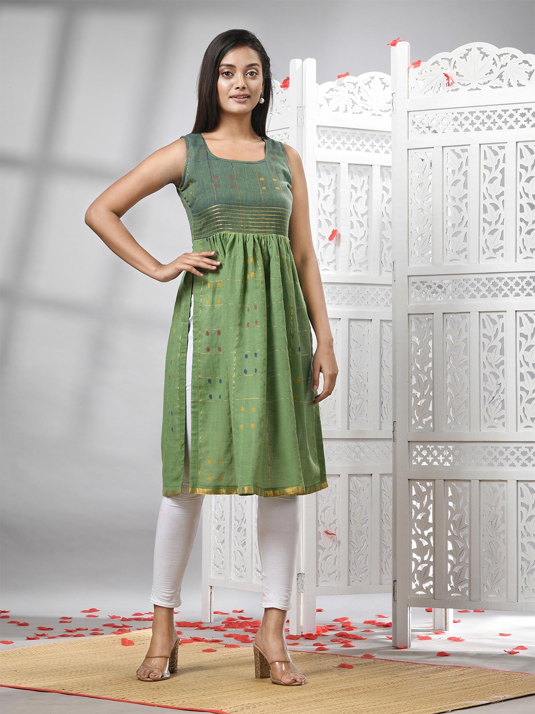 

Angoshobha Woven Design Sleeveless Pure Cotton Pleated Kurta, Green