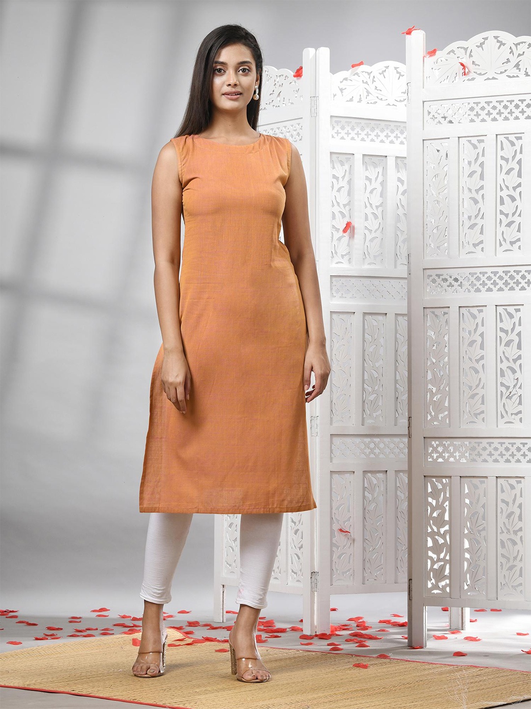 

Angoshobha Sleeveless Straight Pure Cotton Kurta, Peach