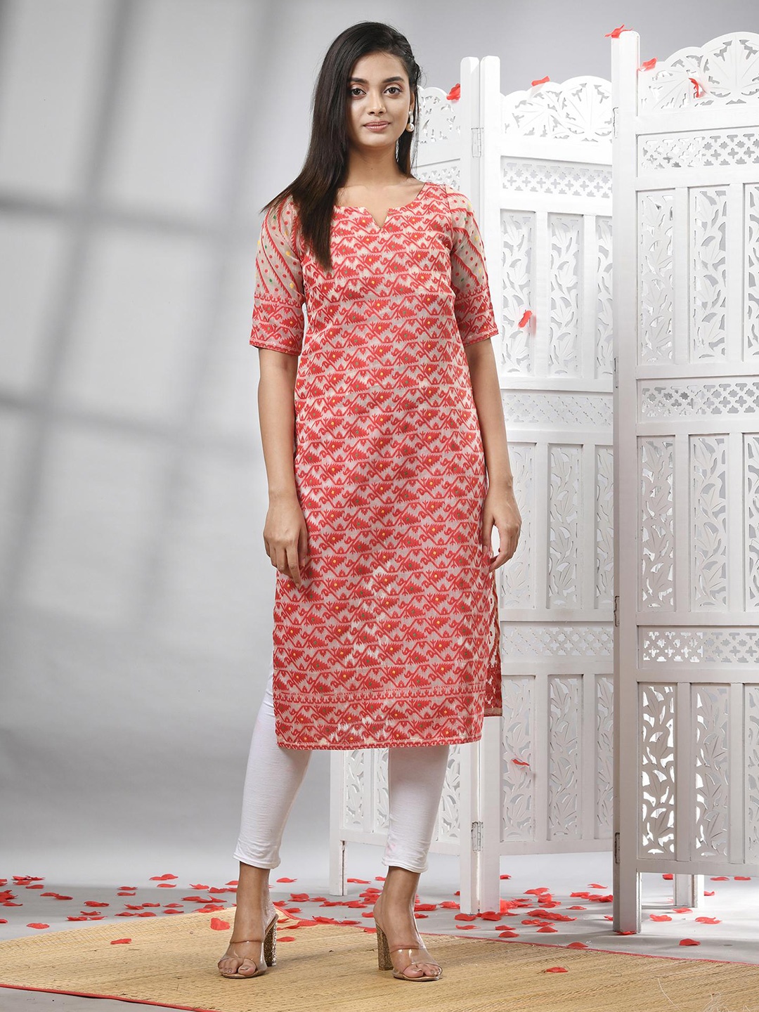 

Angoshobha Floral Printed Pure Cotton Kurta, Red