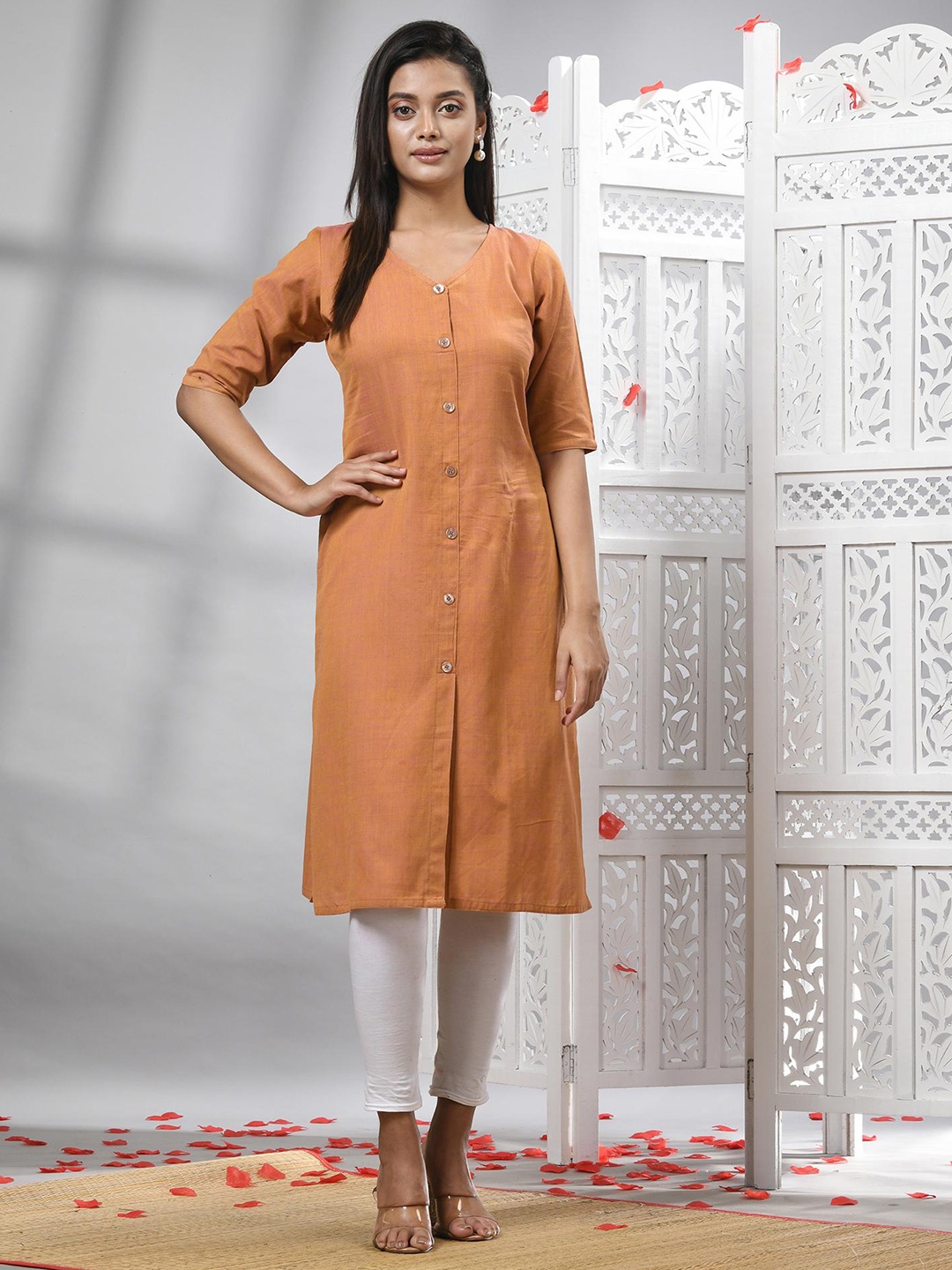 

Angoshobha V-Neck Straight Cotton Kurta, Peach