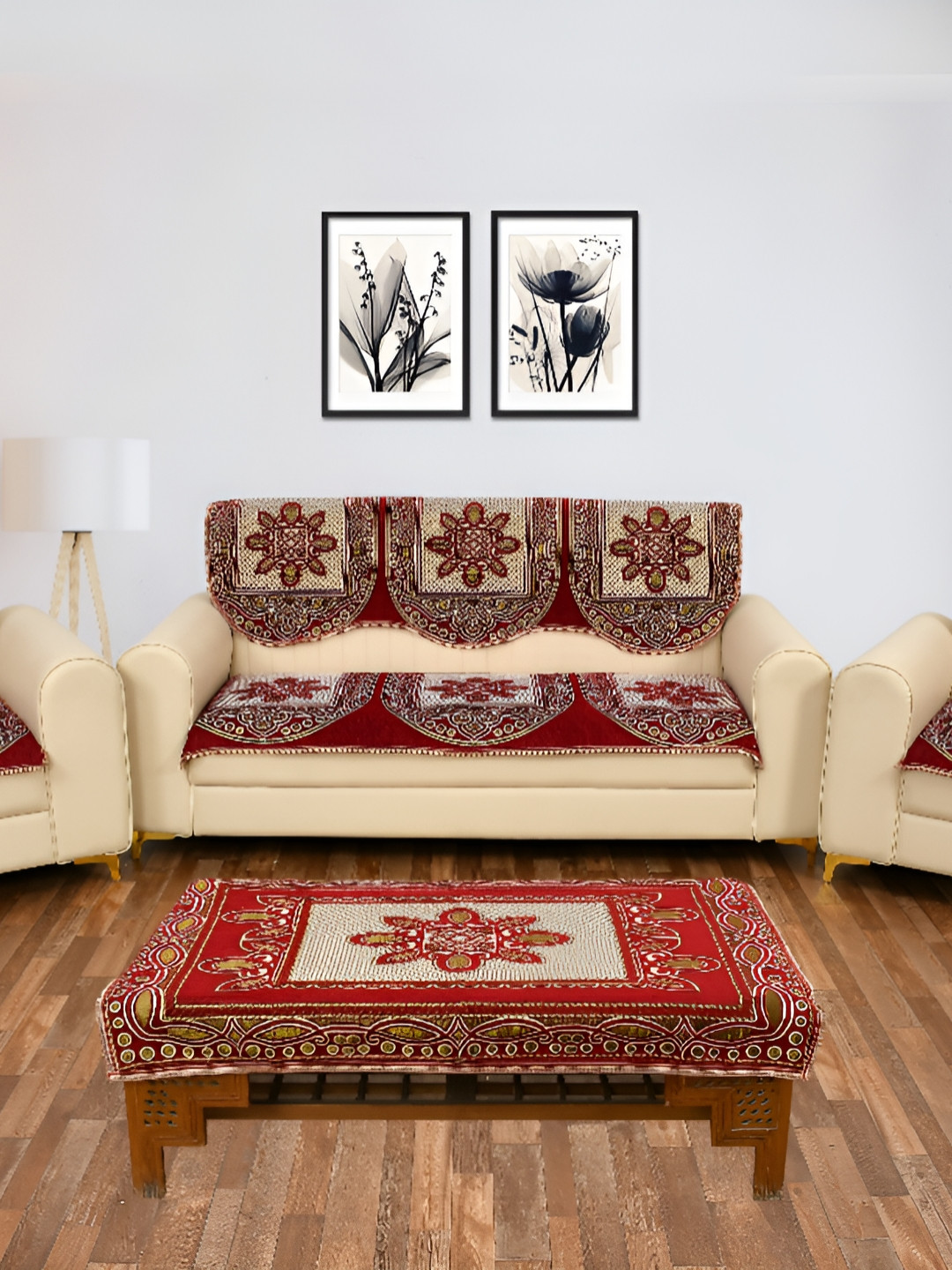 

hargunz Maroon & White 7 Pieces Jacquard Sofa Cover