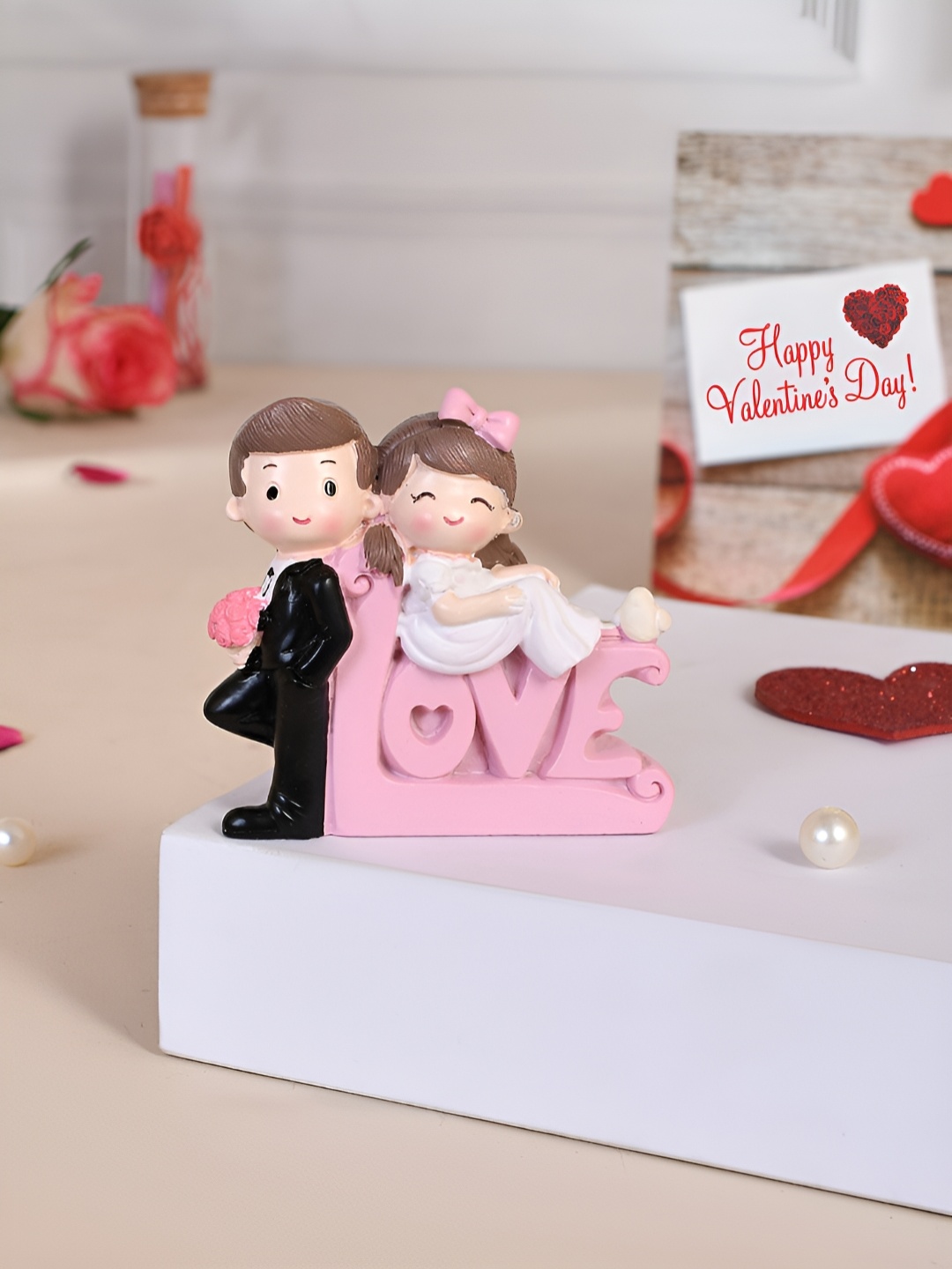 

TAYHAA Black & Pink Love Letters Couple Figurine Showpiece