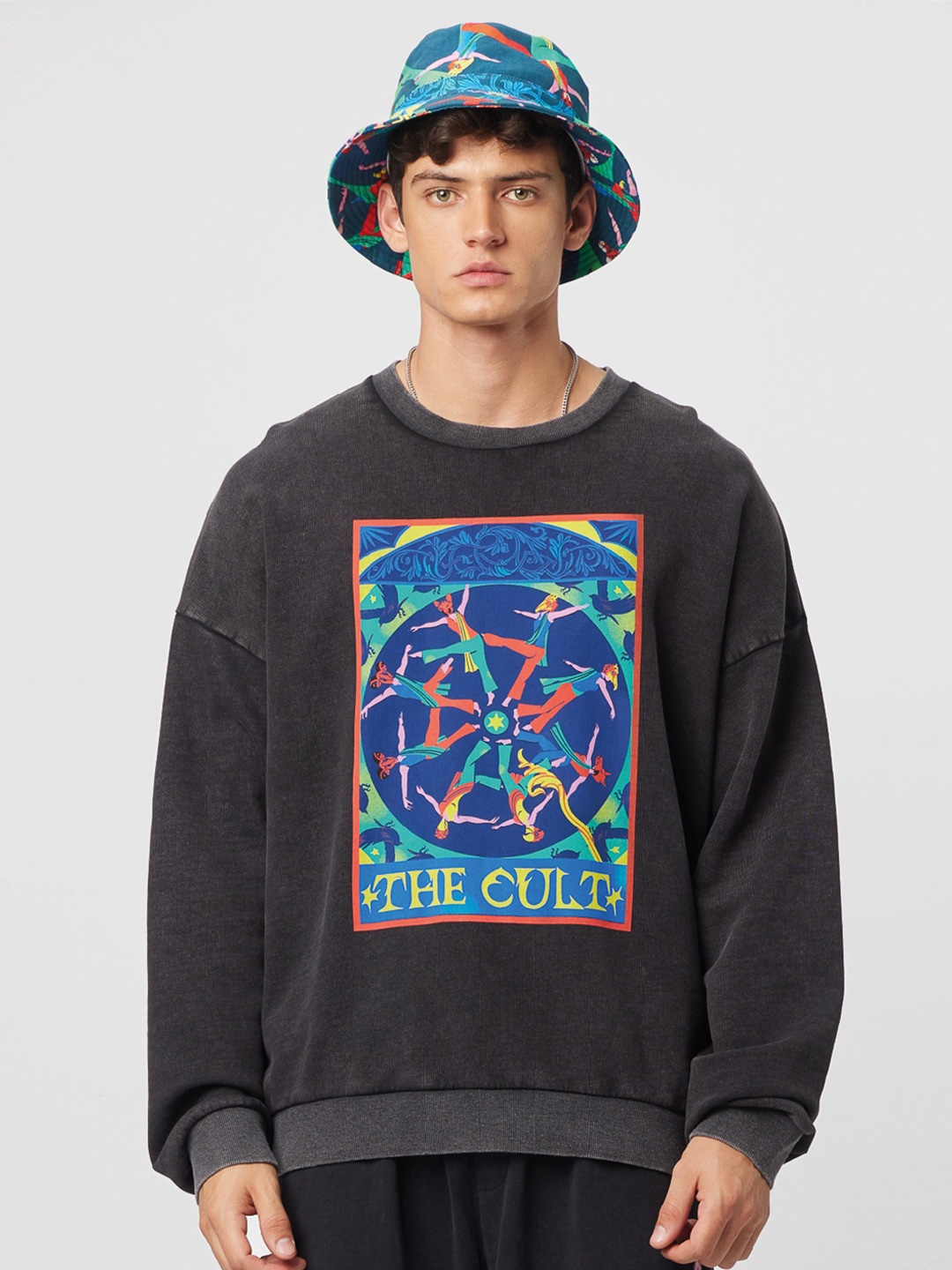 

Koovs Graphic Printed Cotton Straight Pullover Sweatshirt, Black