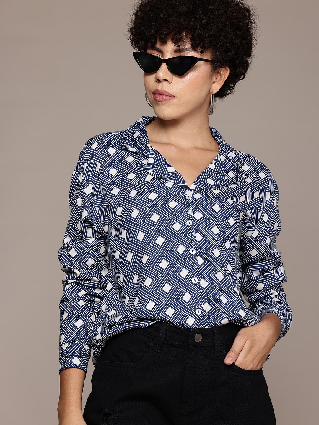 

The Roadster Lifestyle Co. Printed Casual Shirt, Blue