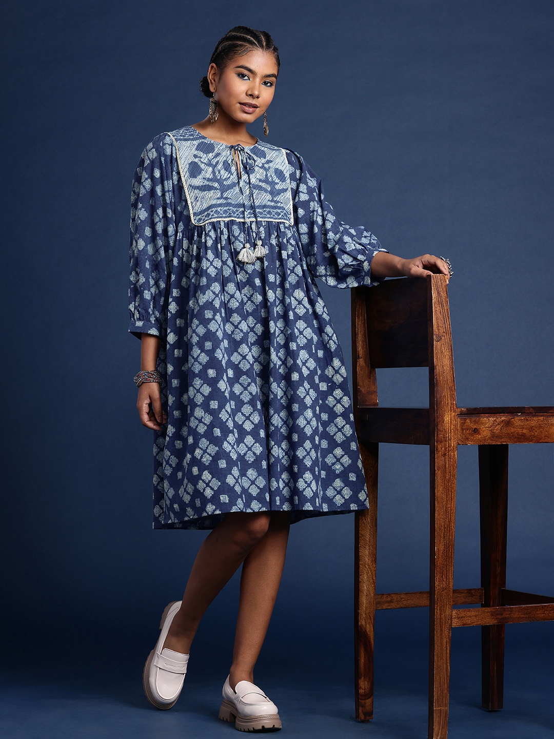 

Taavi Pure Cotton Dyed Indigo Ethnic Dress, Navy blue