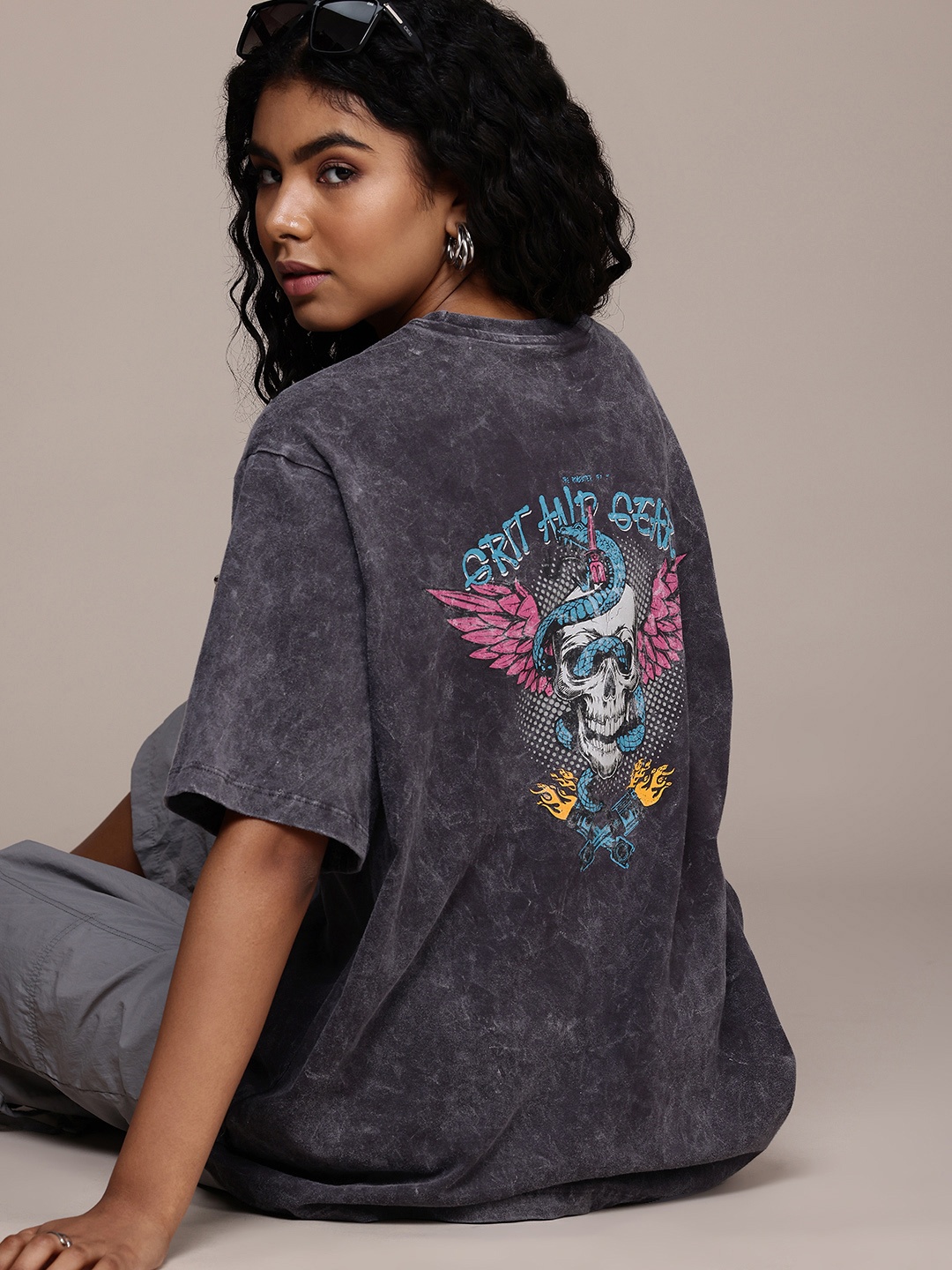 

The Roadster Life Co. Graphic Printed Pure Cotton Washed Effect Oversized T-shirt, Grey