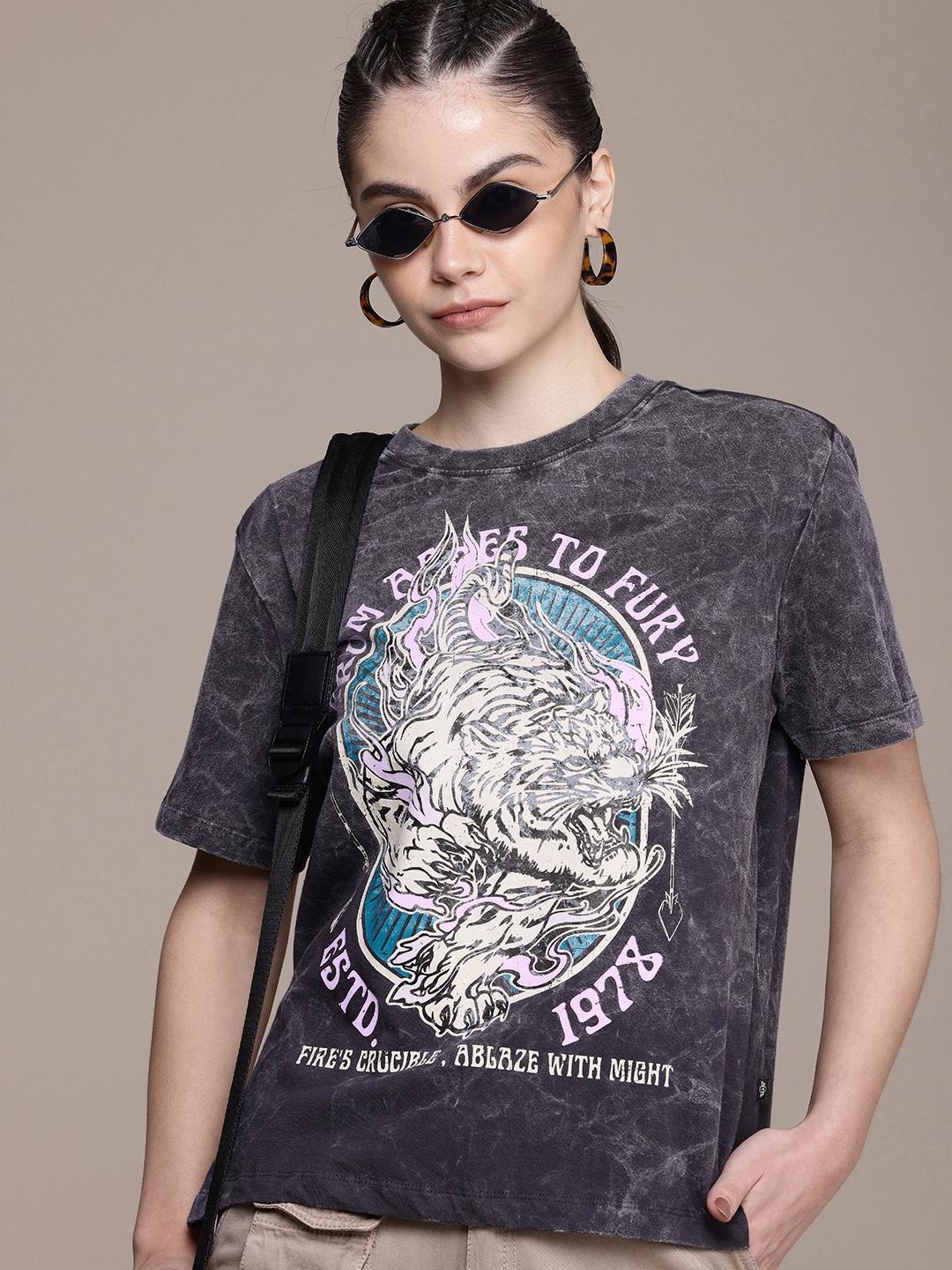 

The Roadster Life Co. Graphic Printed Washed Effect Pure Cotton Boxy T-shirt, Grey