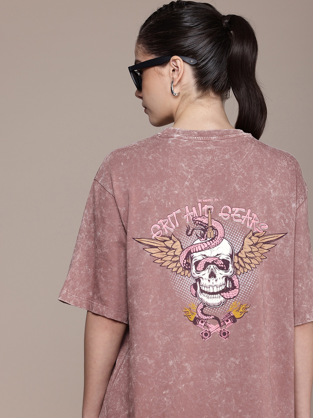 

The Roadster Life Co. Printed Drop-Shoulder Washed Effect Pure Cotton Oversized T-shirt, Mauve