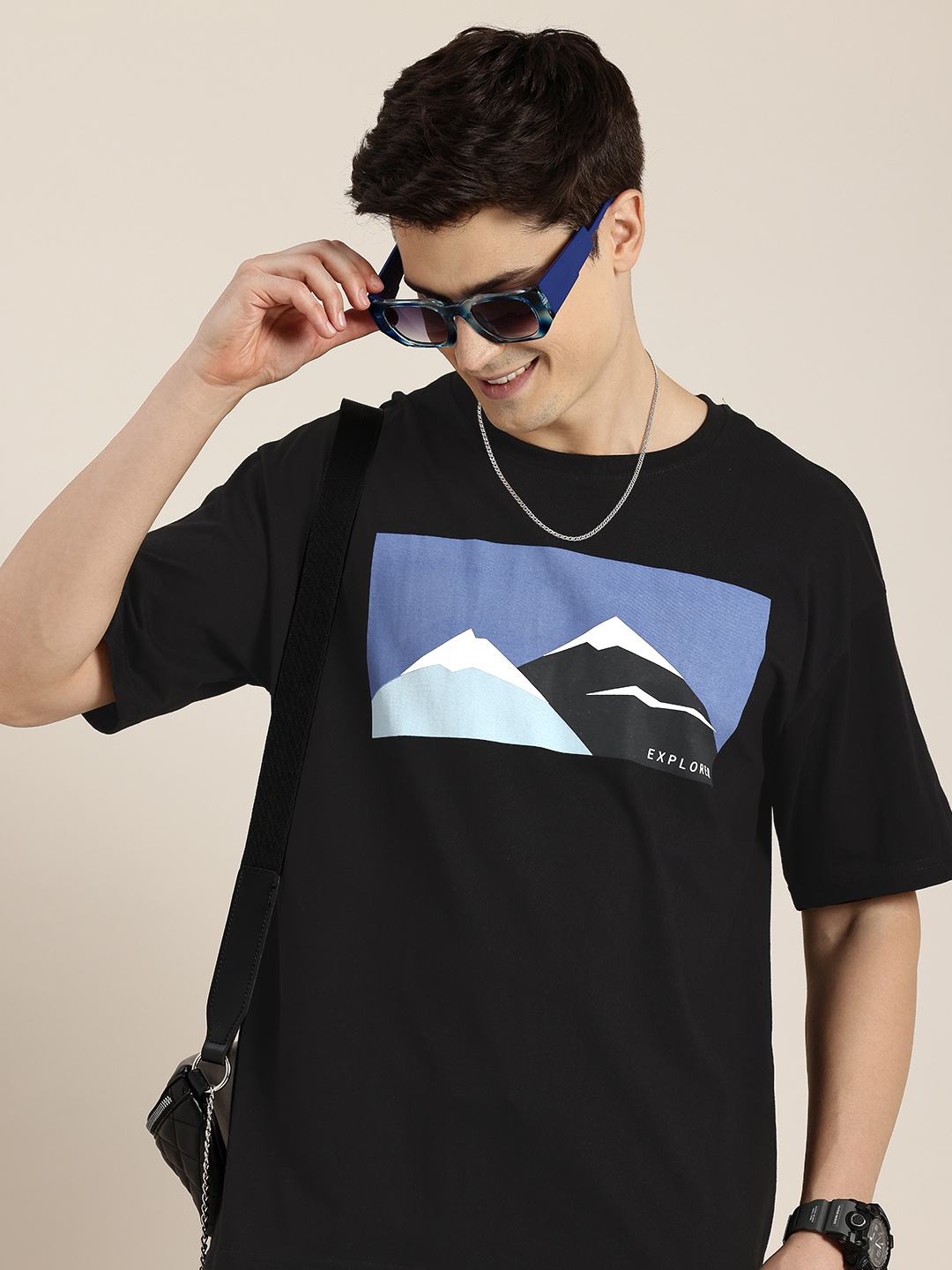 

HERE&NOW Pure Cotton Graphic Printed Drop-Shoulder Sleeves T-shirt, Black