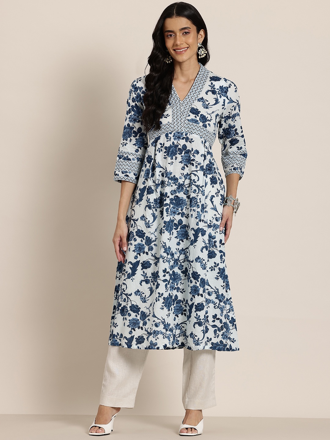 

HERE&NOW Women Floral Printed Pure Cotton A-Line Kurta, White