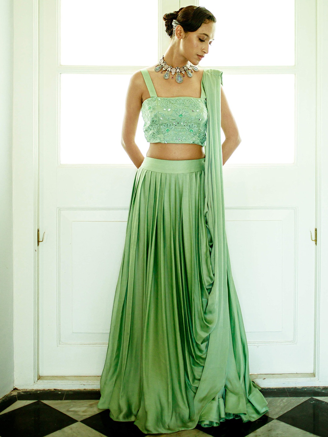 

Pavone by Akanksha Chopra Ready to Wear Lehenga & Blouse With Dupatta, Green