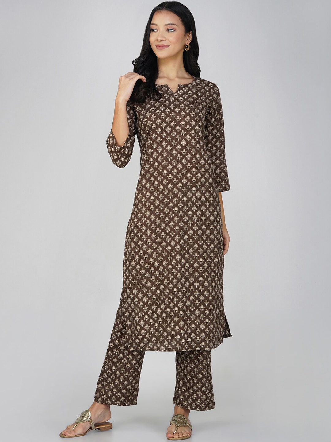 

SPARSA Floral Printed Regular Pure Cotton Kurta with Palazzos, Grey
