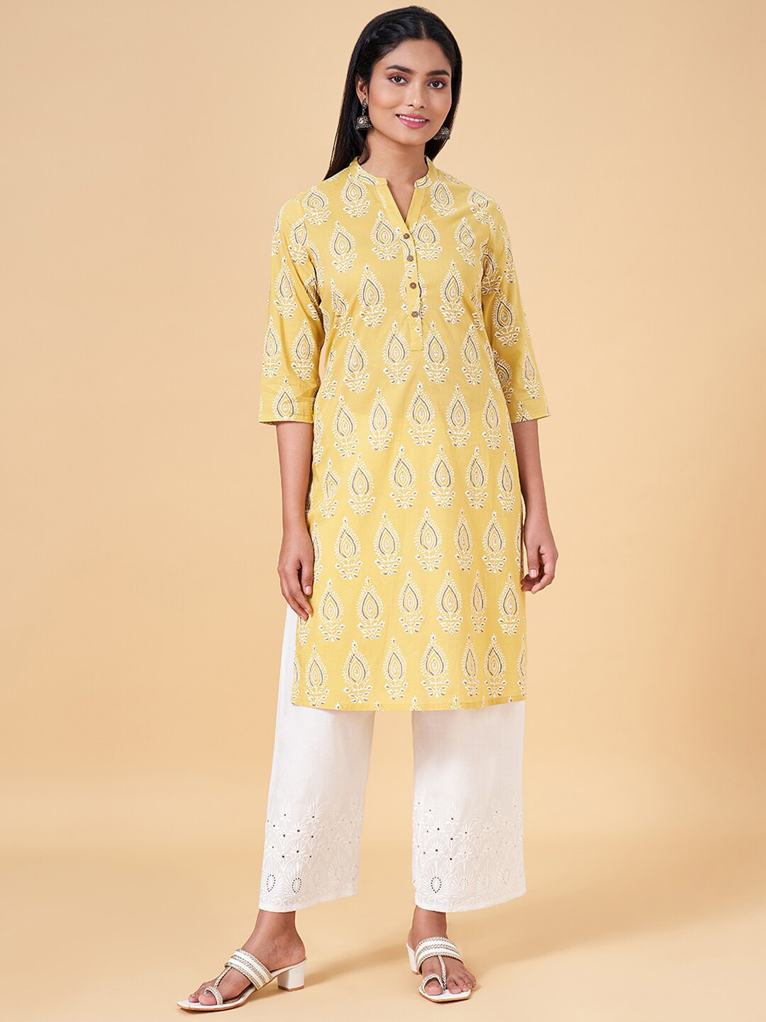 

RANGMANCH BY PANTALOONS Ethnic Motifs Cotton Kurta, Yellow