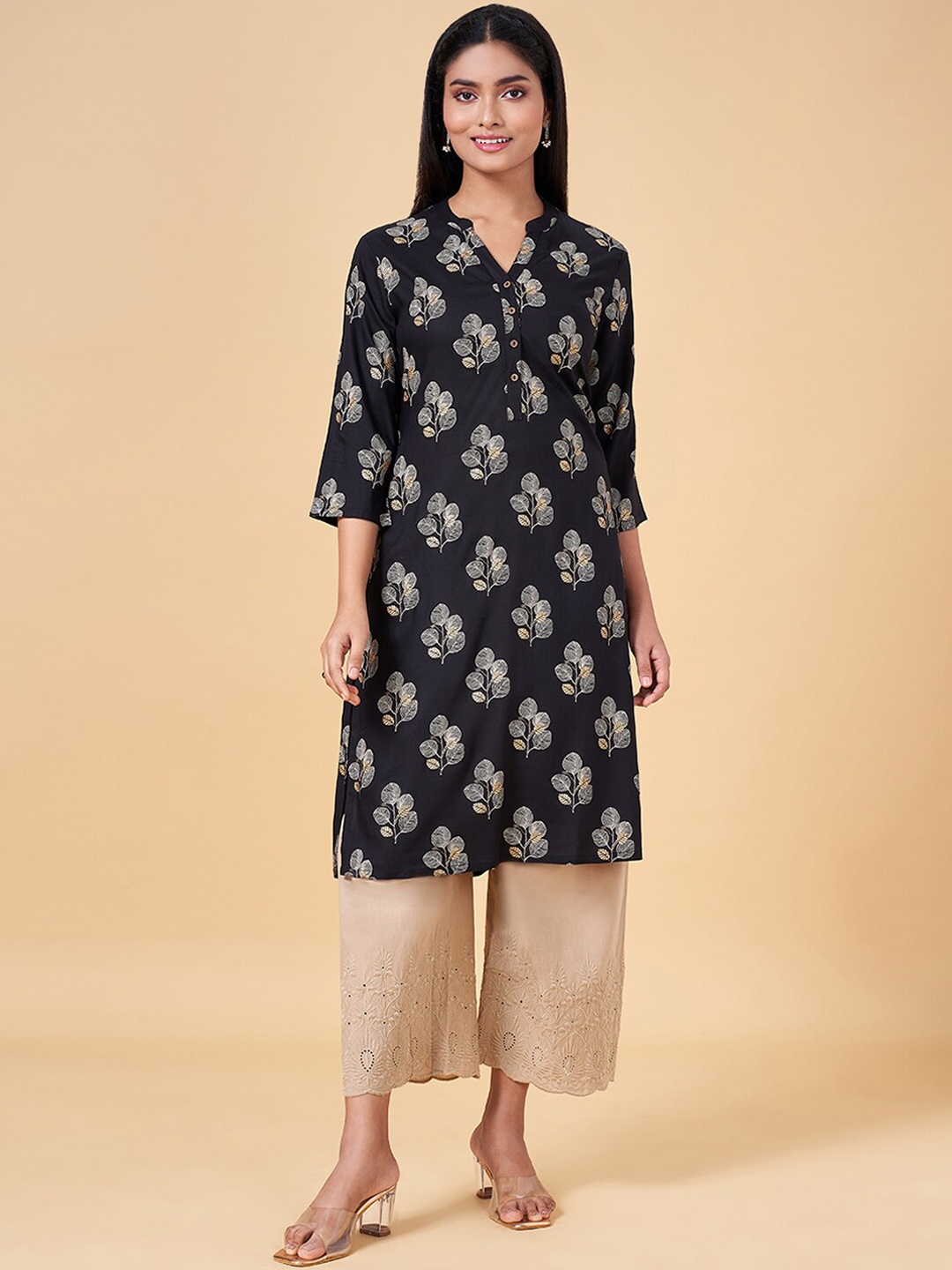 

RANGMANCH BY PANTALOONS Floral Printed Mandarin Collar Kurta, Black