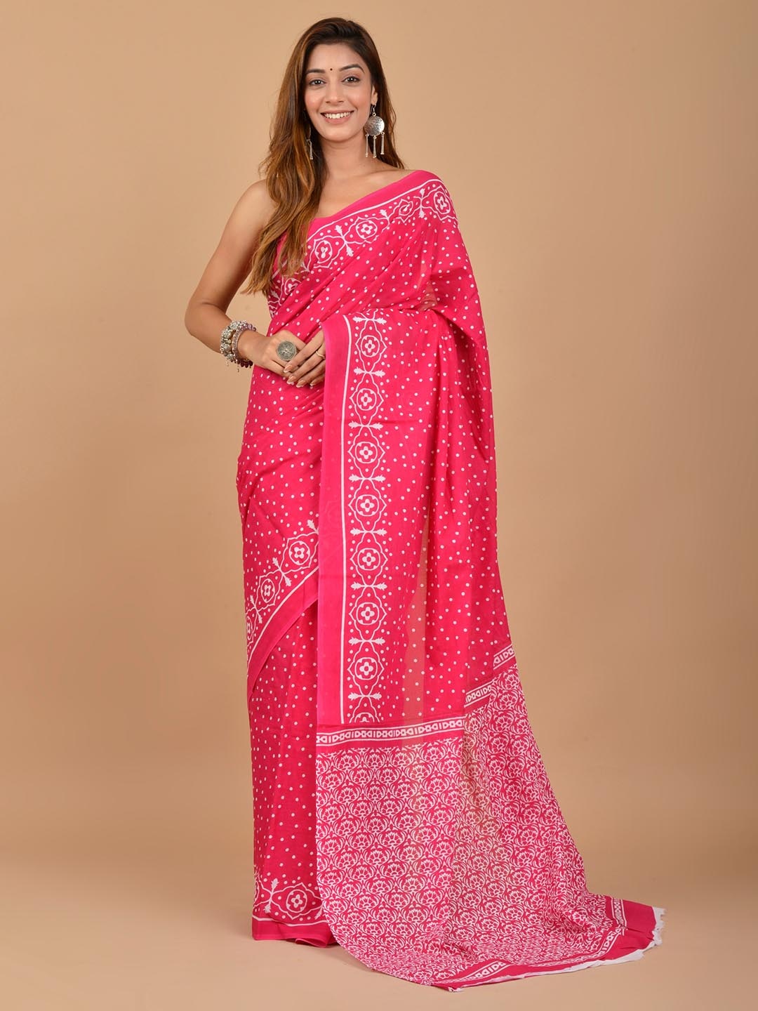 

clothonus Polka Dot Printed Pure Cotton Block Print Saree, Pink