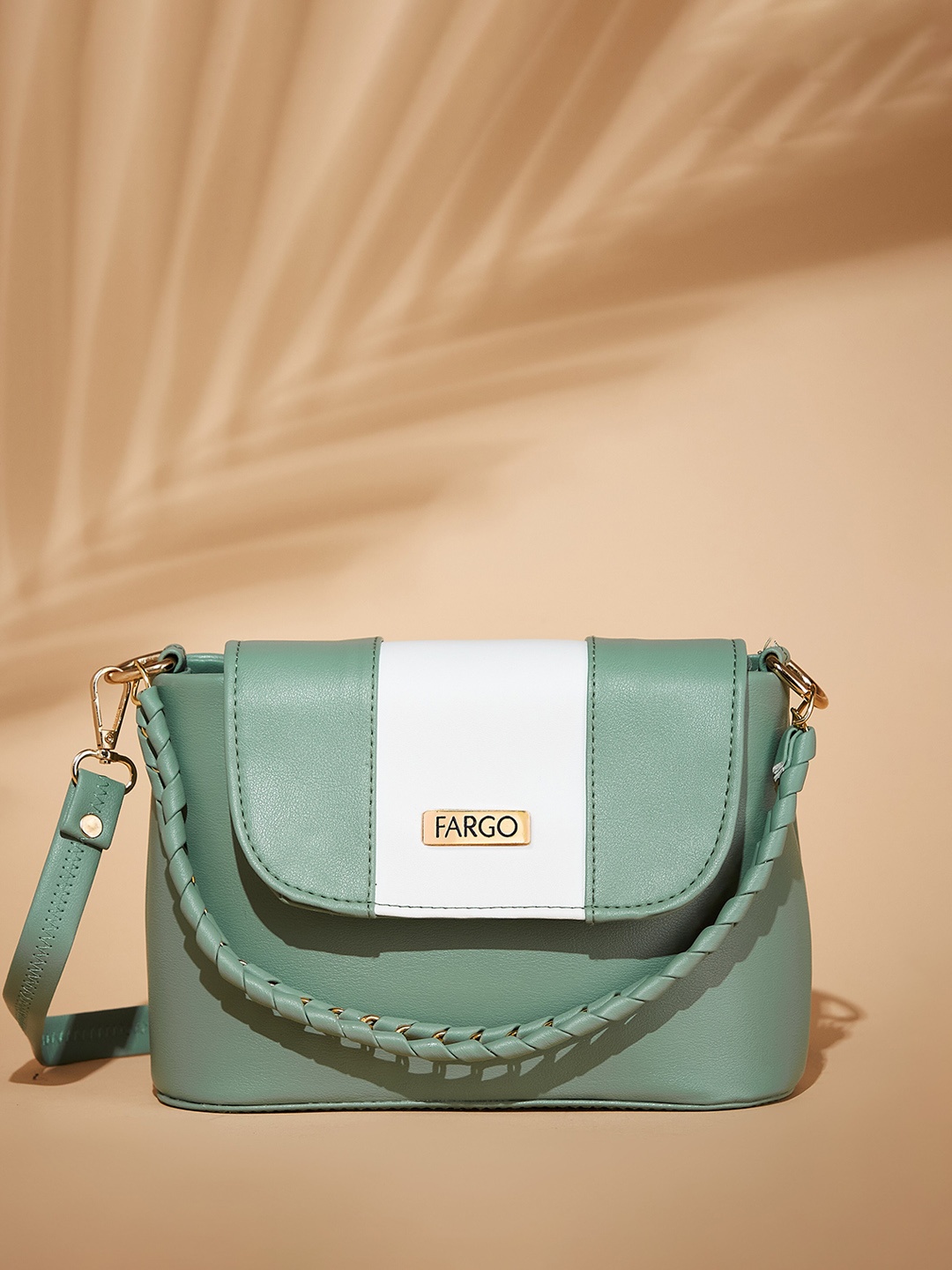 

FARGO Colourblocked Structured Sling Bag, Green