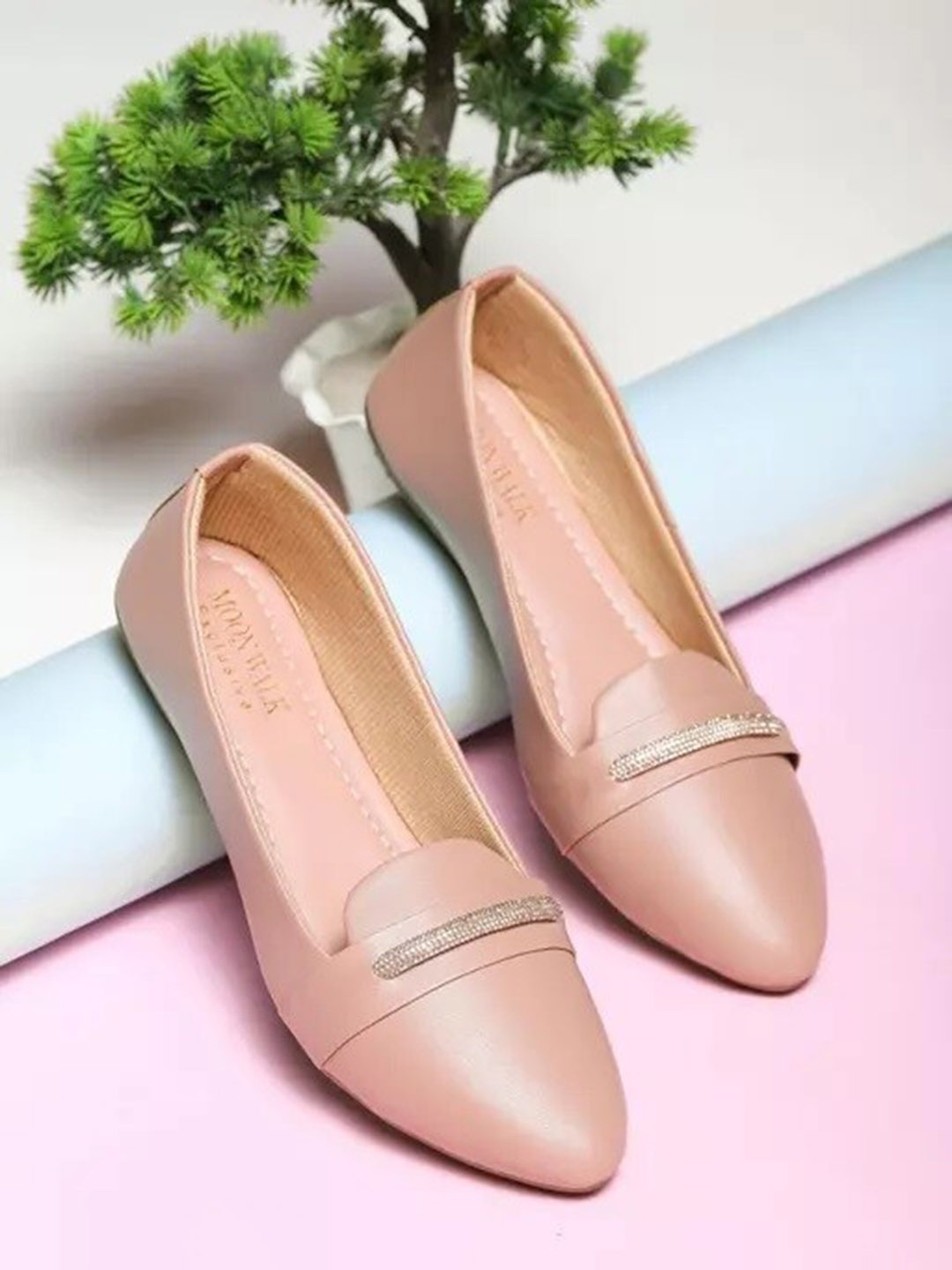 

Moonwalk Embellished Pointed Toe Slip-On Ballerinas, Pink