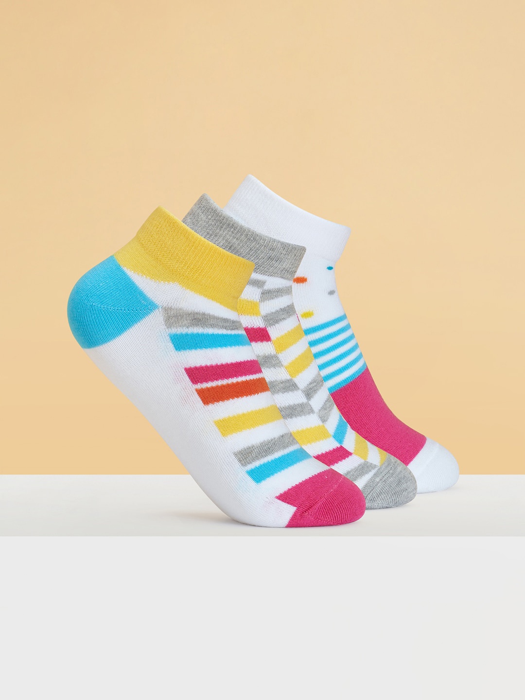 

Honey by Pantaloons Women Pack Of 3 Patterned Ankle-Length Socks, White