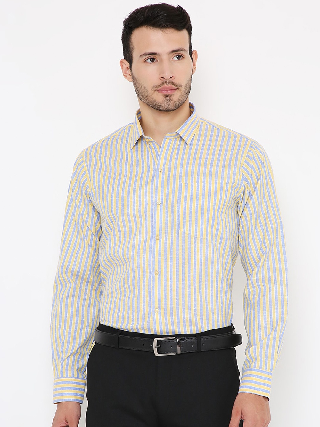 

Maharaja India Slim Slim Fit Vertical Stripes Formal Shirt, Yellow
