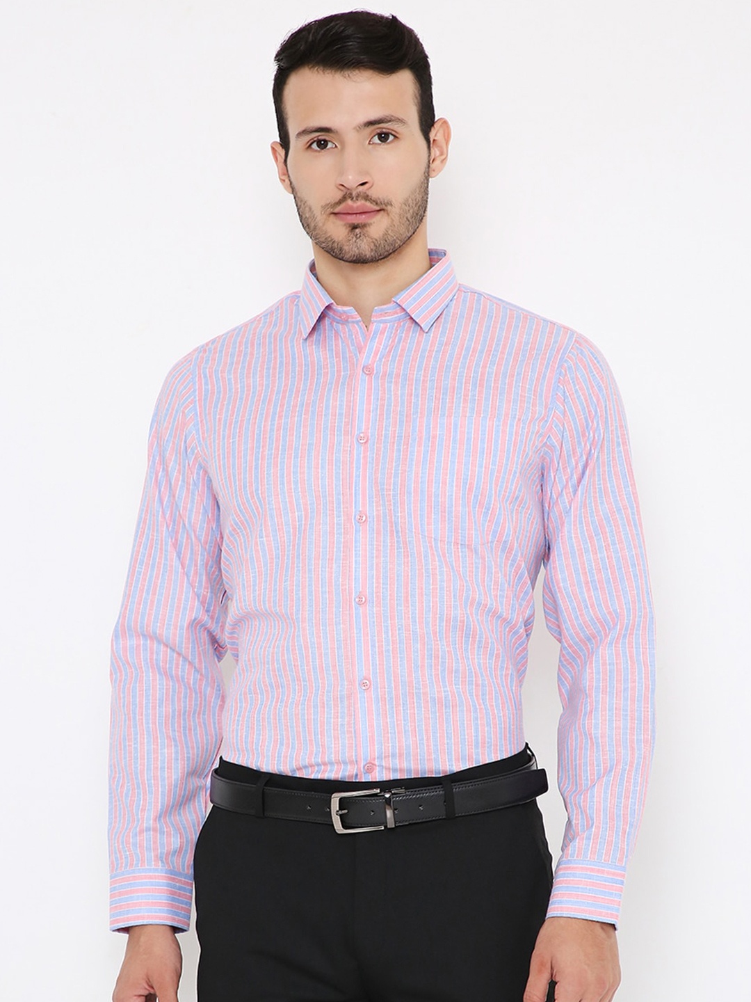 

Maharaja India Slim Slim Fit Vertical Stripes Formal Shirt, Pink