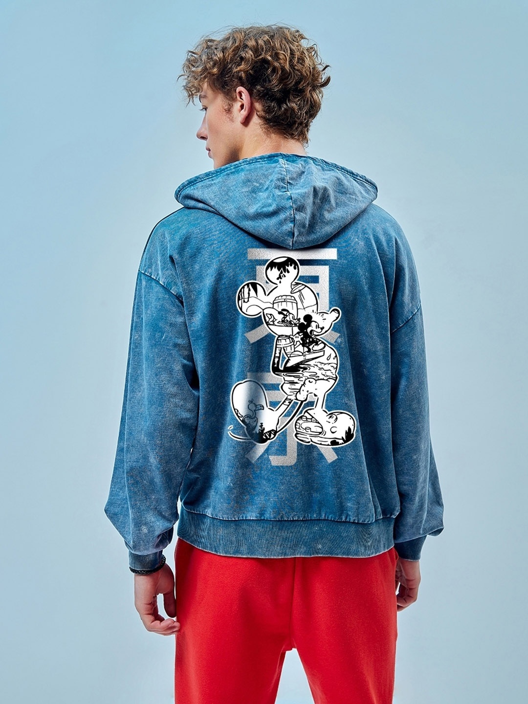 

Bewakoof Pullover Disney Applique Hooded Kangaroo Pocket Ribbed Oversized Sweatshirt, Blue