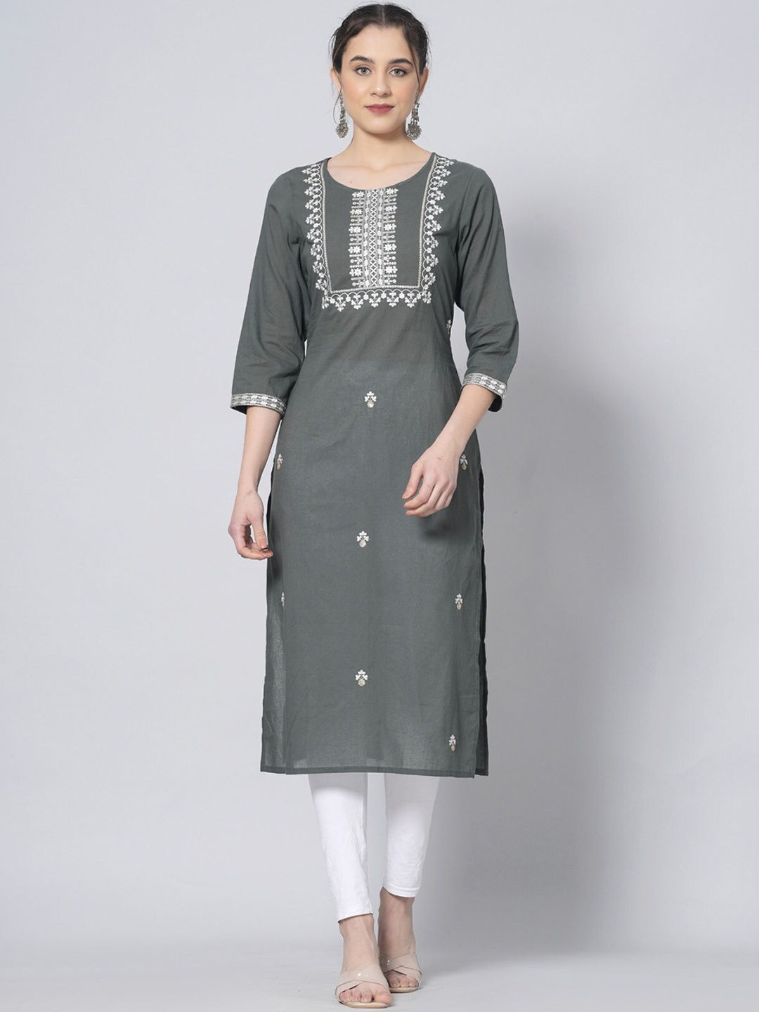 

BAESD Geometric Yoke Design Round Neck Thread Work Pastels Kurta, Grey