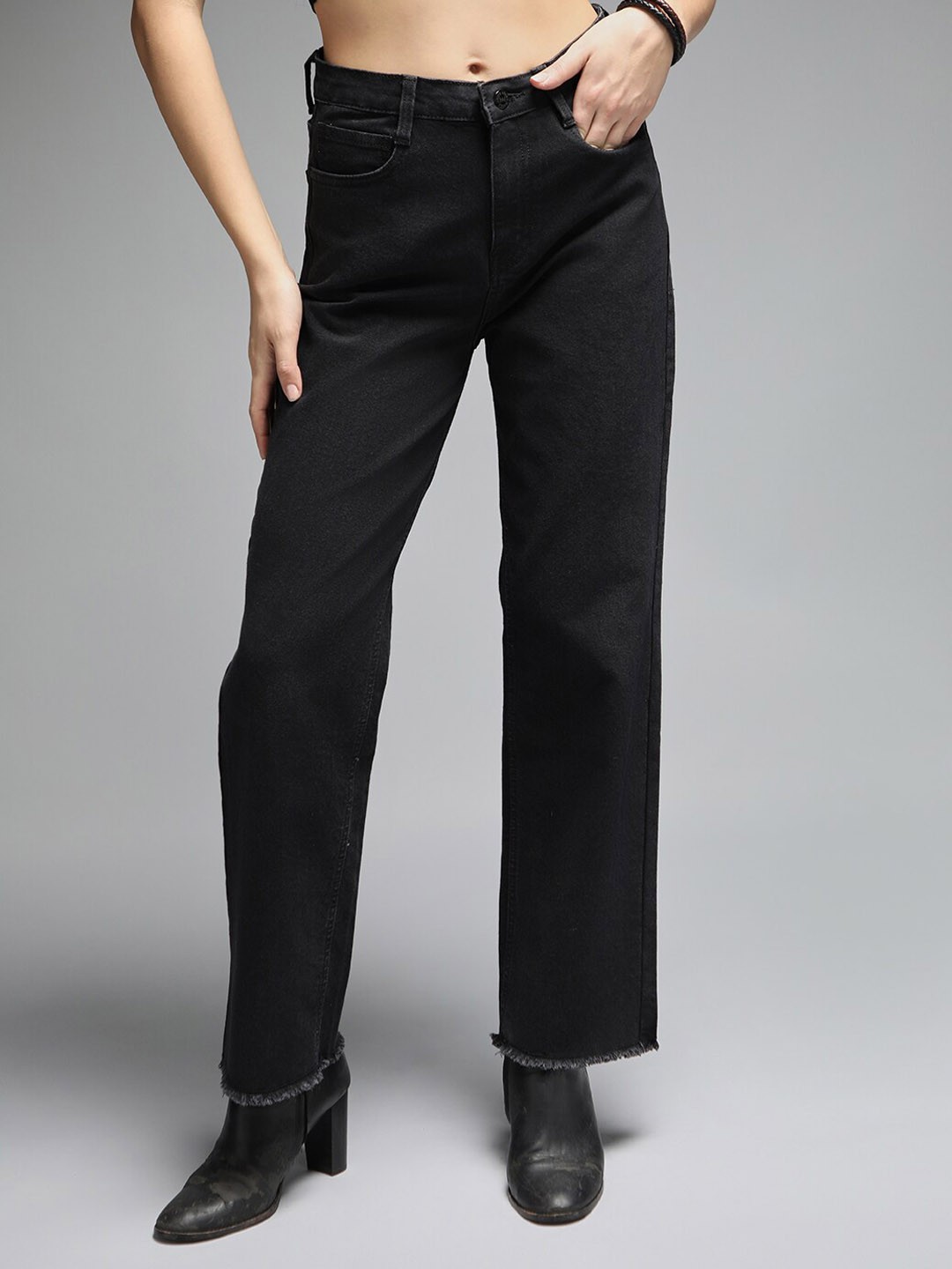 

High Star Women 90's Straight Fit High-Rise Clean Look Stretchable Jeans, Black