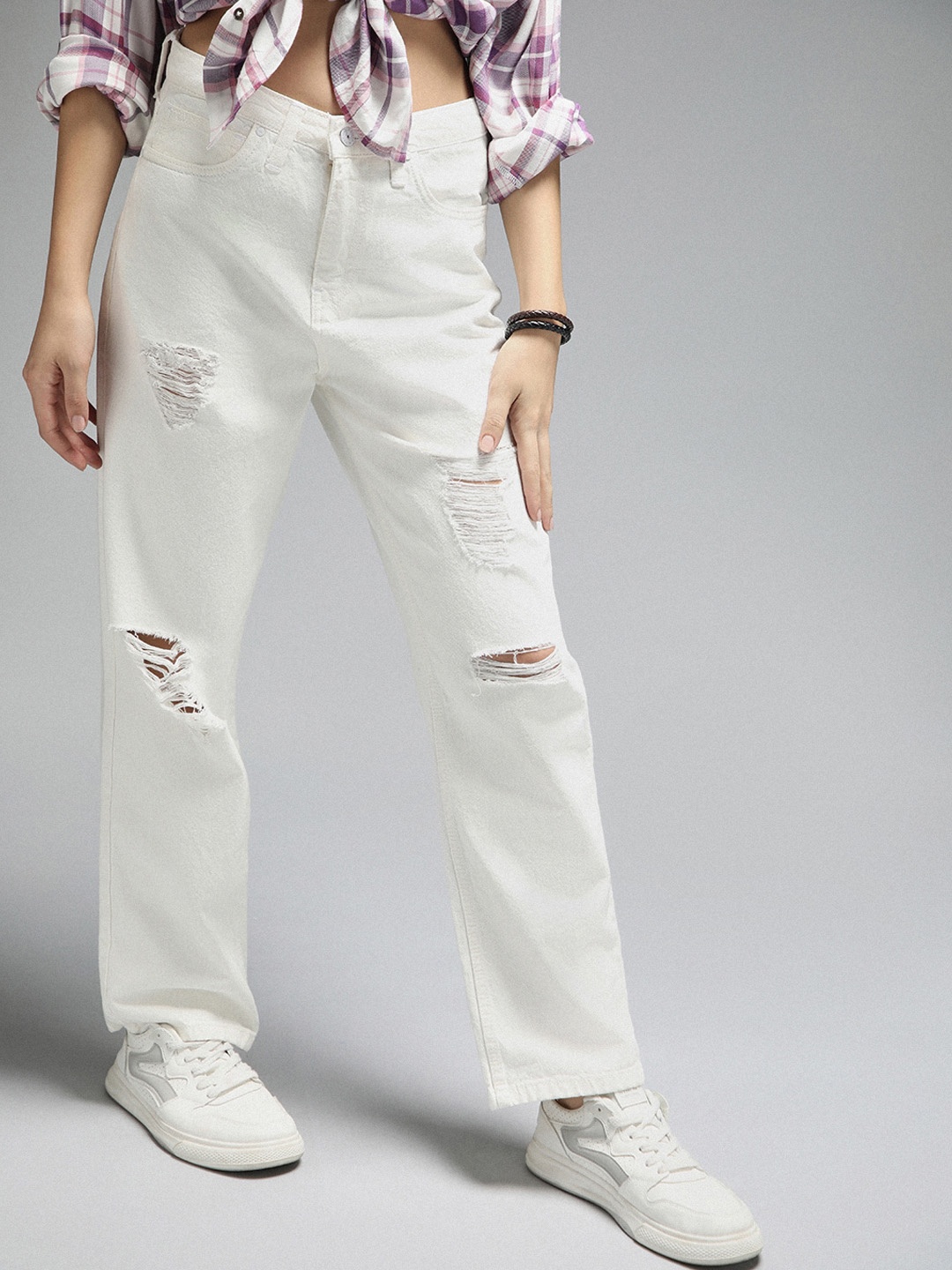 

High Star Women Straight Fit High-Rise Mildly Distressed Cotton Jeans, White