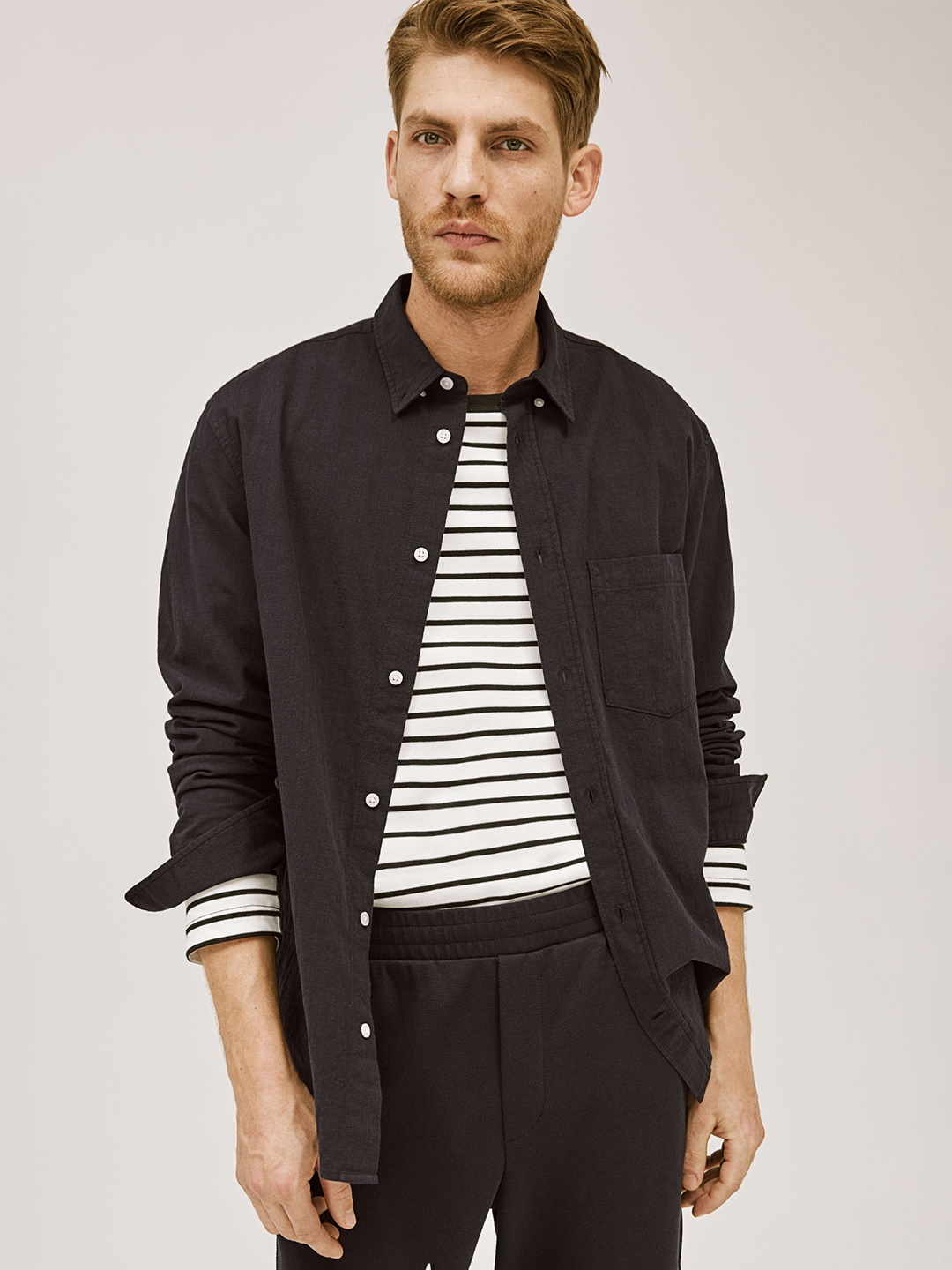 

H&M Pure Cotton Regular Fit Textured Shirt, Navy blue