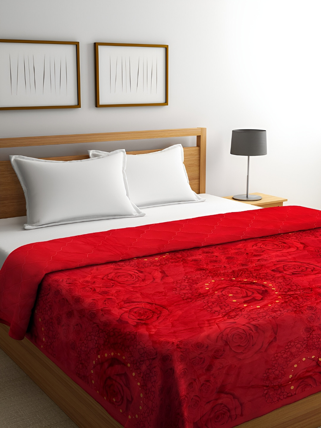 

Dhrohar Red & Black Floral Microfiber Mild Winter 500 GSM Double Bed Quilt
