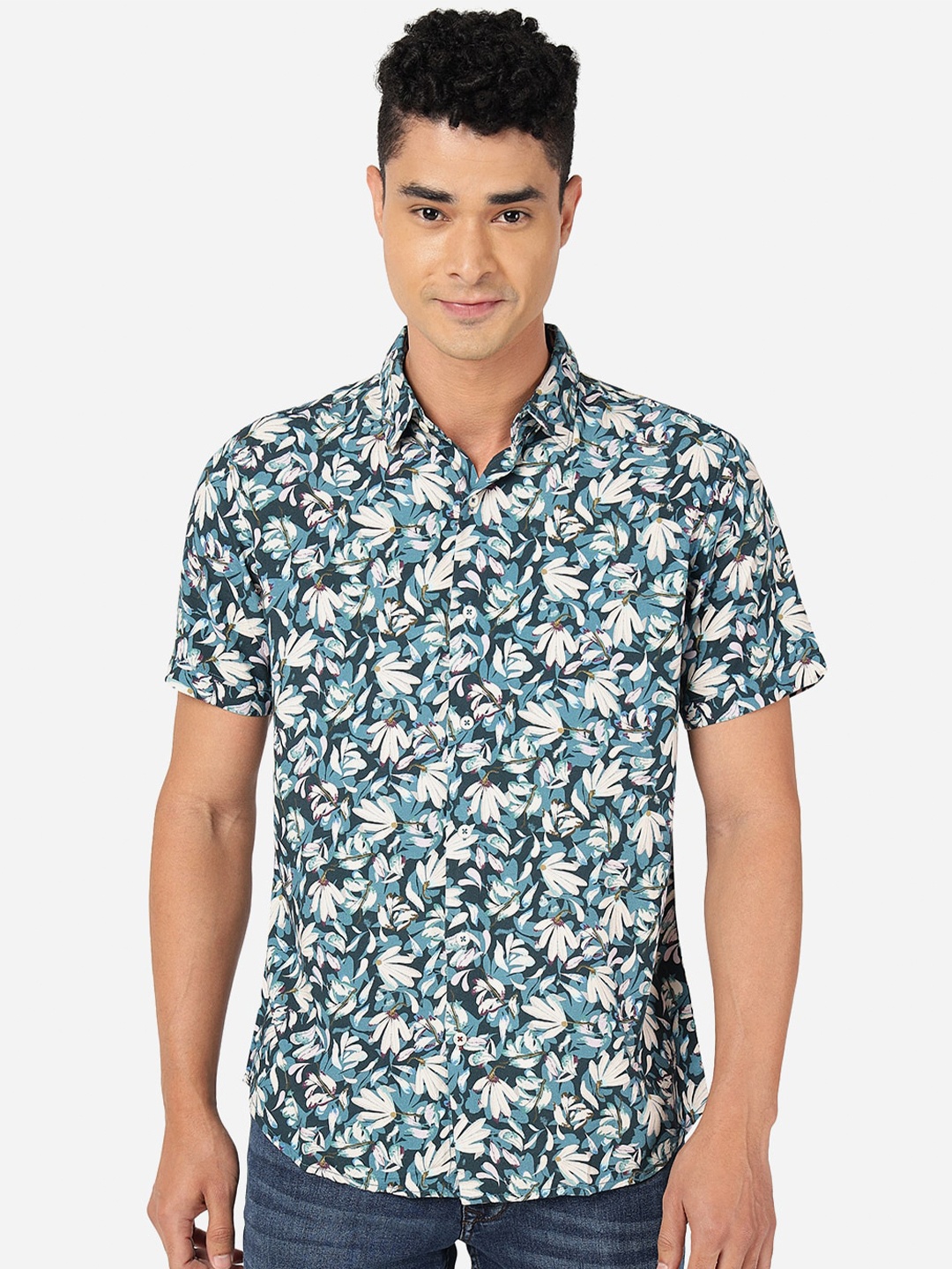 

JADE BLUE Slim Fit Floral Printed Pure Cotton Casual Shirt