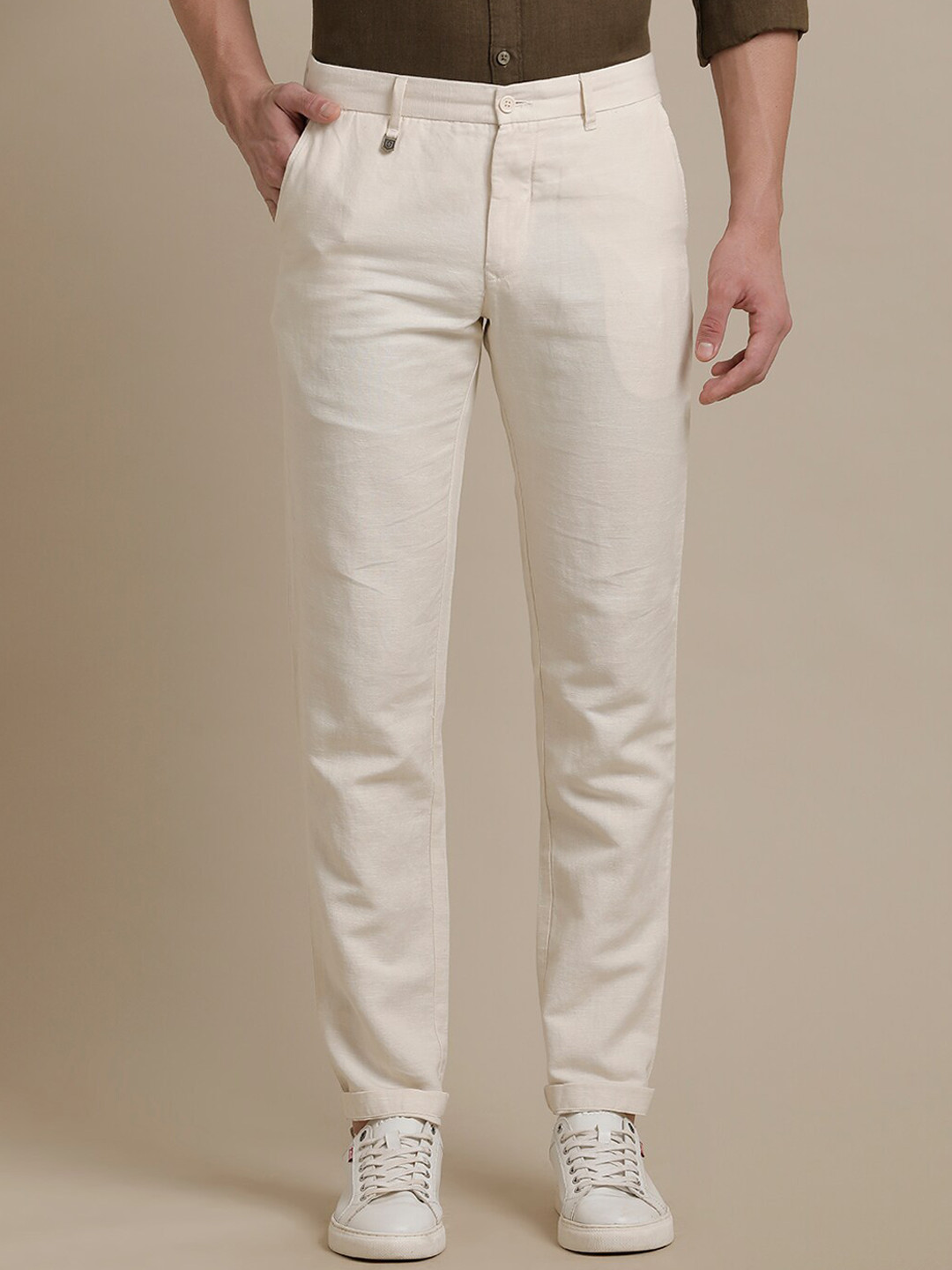 

Linen Club Men Smart Casual Pure Linen Mid-Rise Trousers, Off white