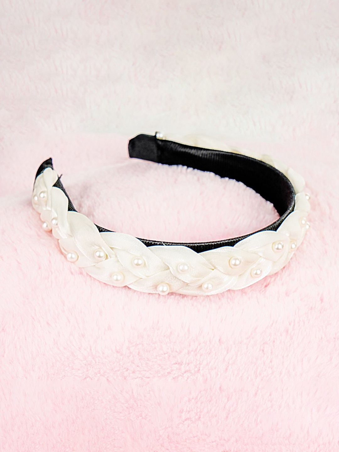

Bella Moda Girls Embellished Hairband, White