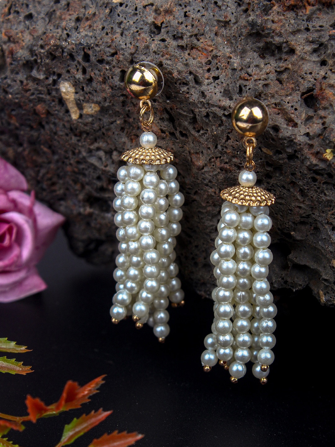 

DressBerry White Rose Gold-Plated Contemporary Drop Earrings
