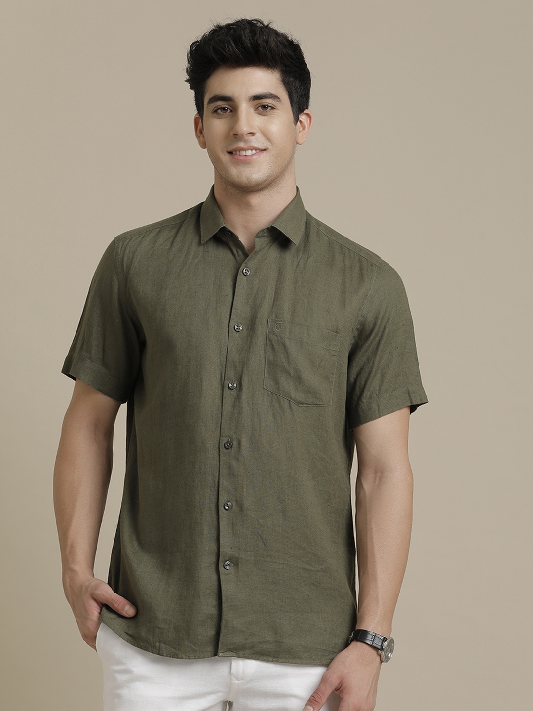 

Linen Club Men Contemporary Opaque Casual Shirt, Green