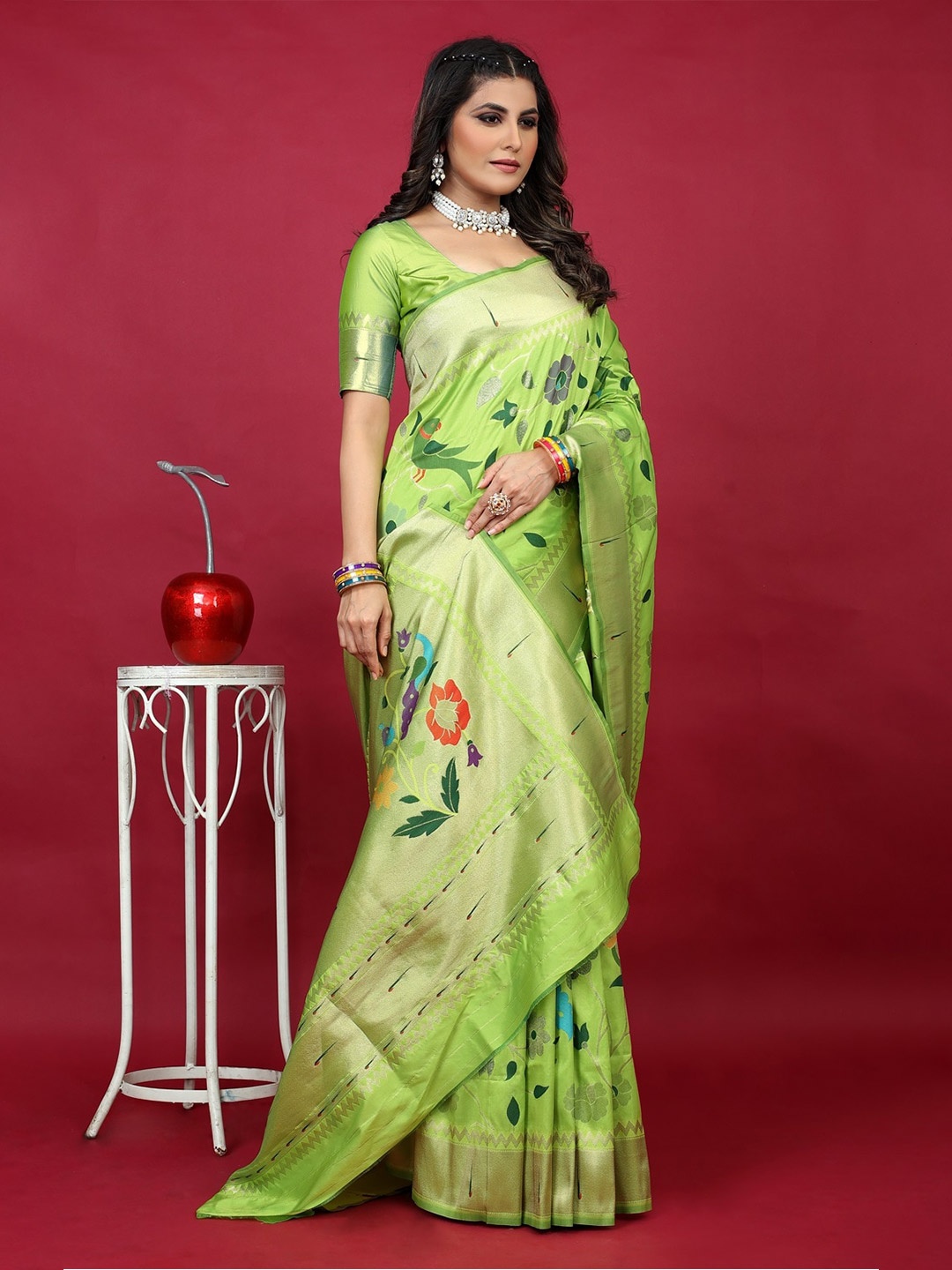 

CANIZZARO Woven Design Ethnic Motifs Zari Pure Silk Paithani Saree, Green