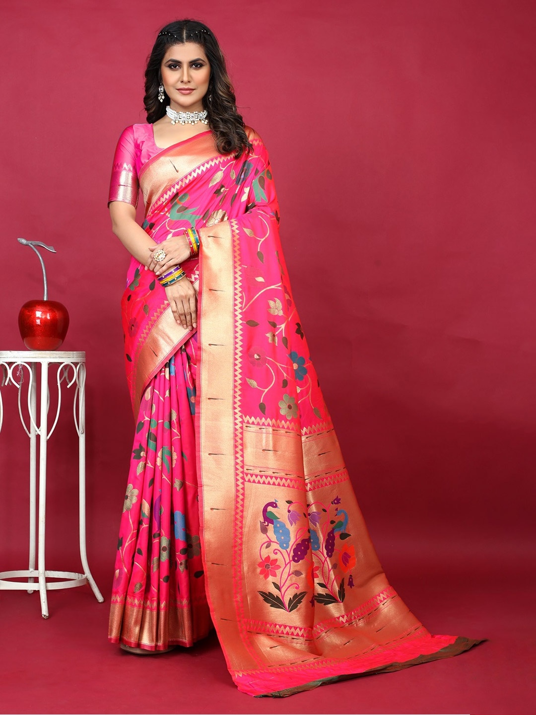

CANIZZARO Woven Design Ethnic Motifs Zari Pure Silk Paithani Saree, Pink