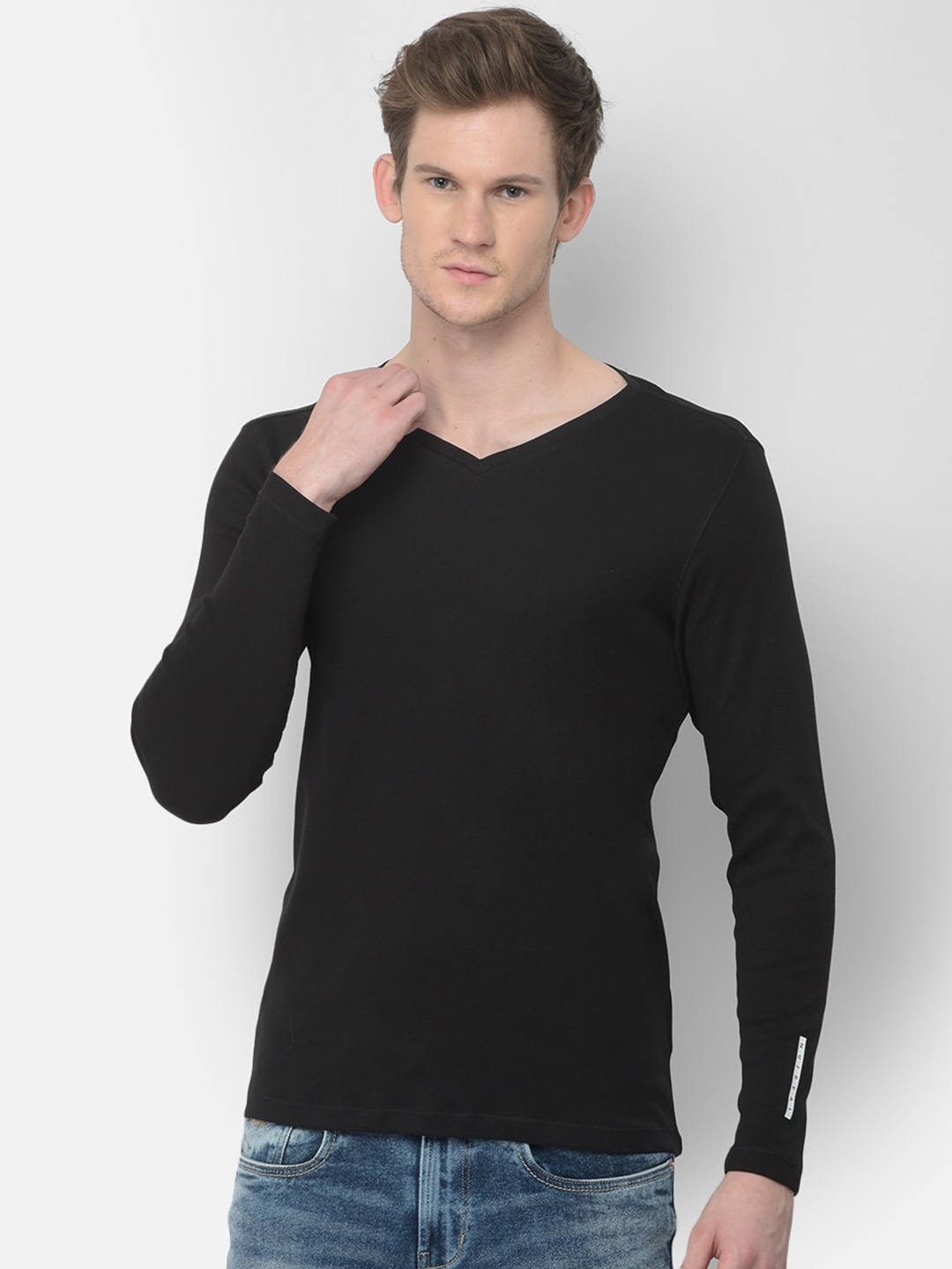 

Numero Uno Slim Fit V-Neck Long Sleeves Cotton T-shirt, Black
